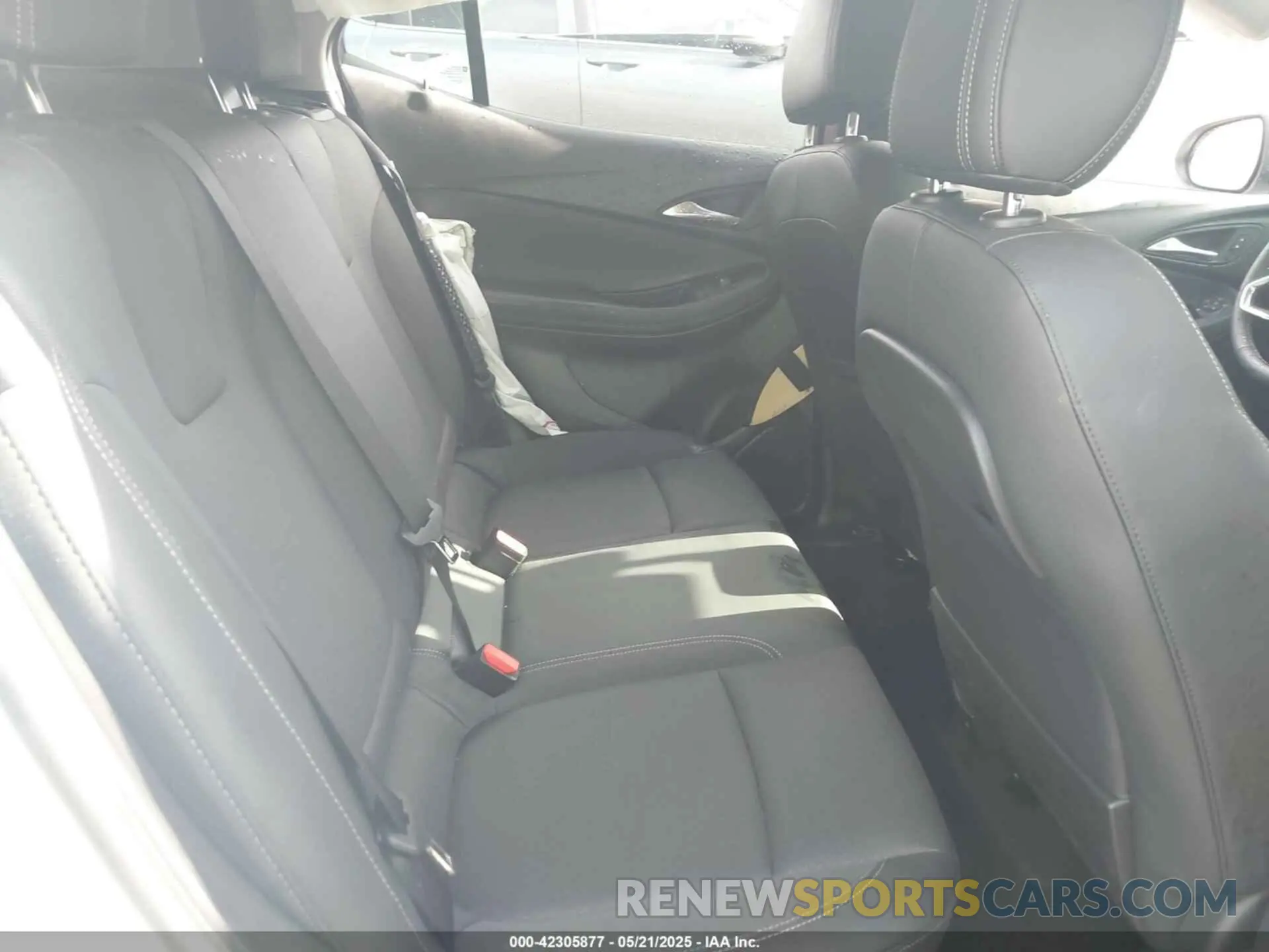 8 Photograph of a damaged car KL4MMBS22PB095279 BUICK ENCORE GX 2023
