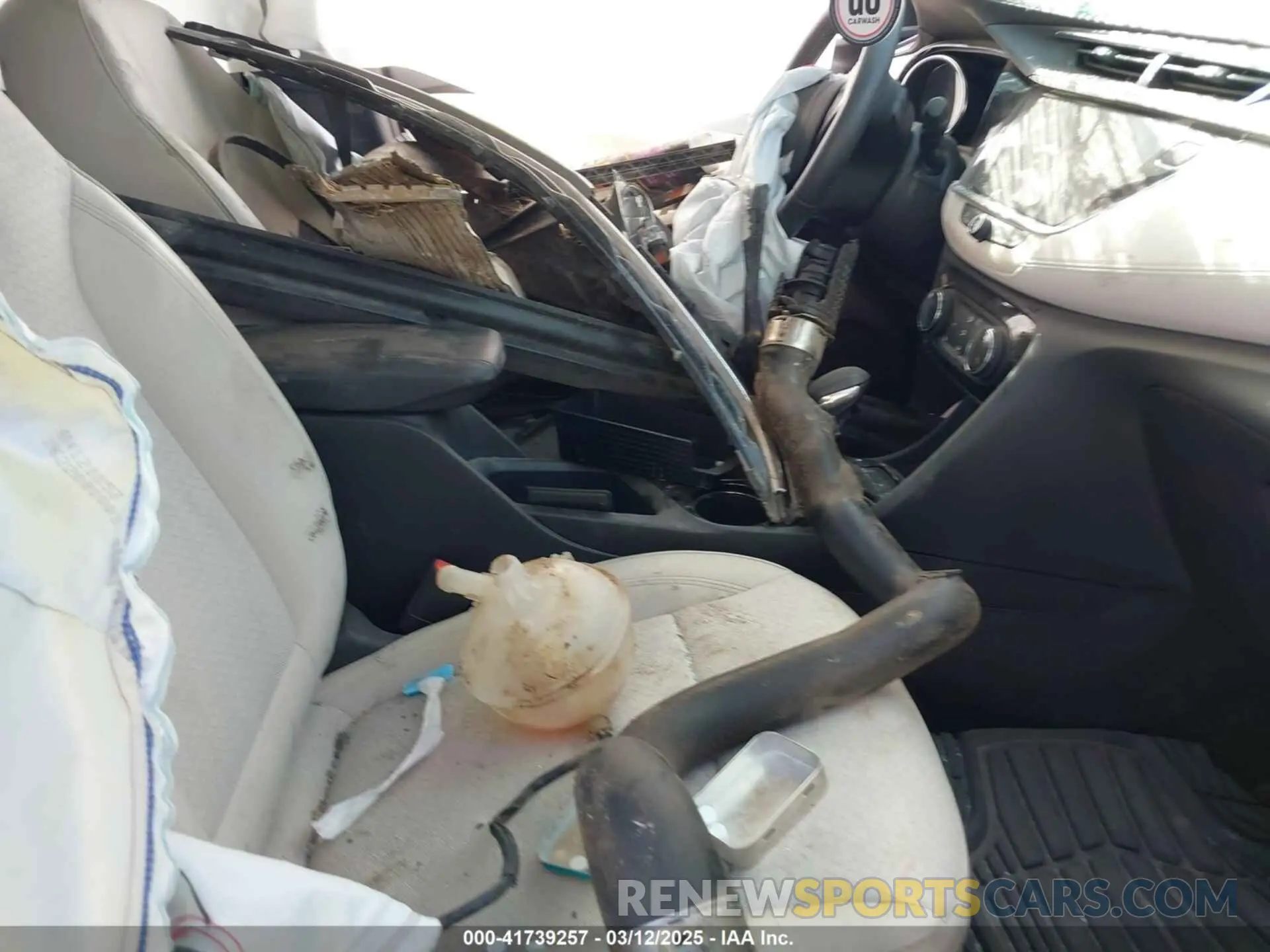5 Photograph of a damaged car KL4MMBS28PB086800 BUICK ENCORE GX 2023