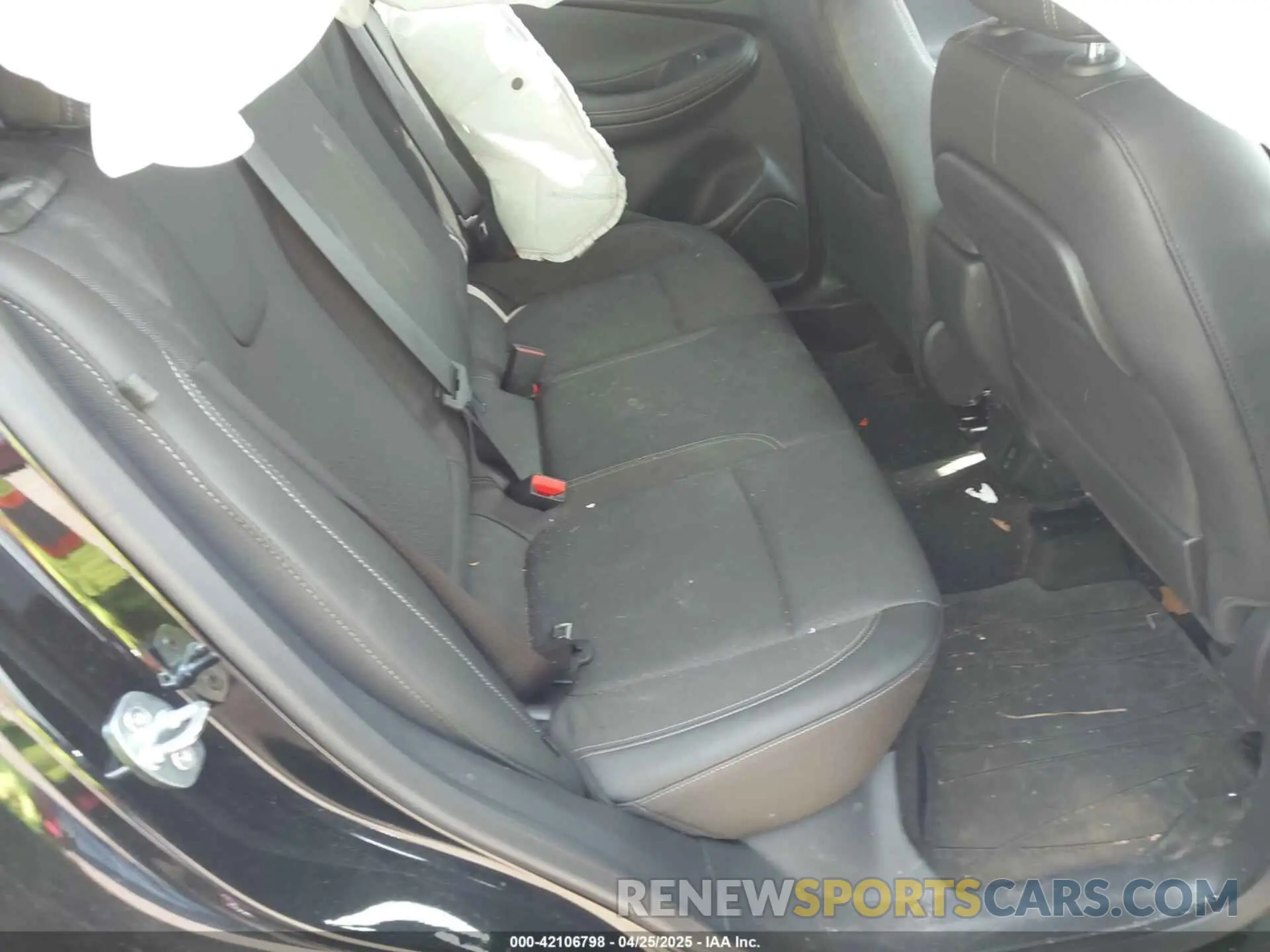 8 Photograph of a damaged car KL4MMCSL6PB162674 BUICK ENCORE GX 2023