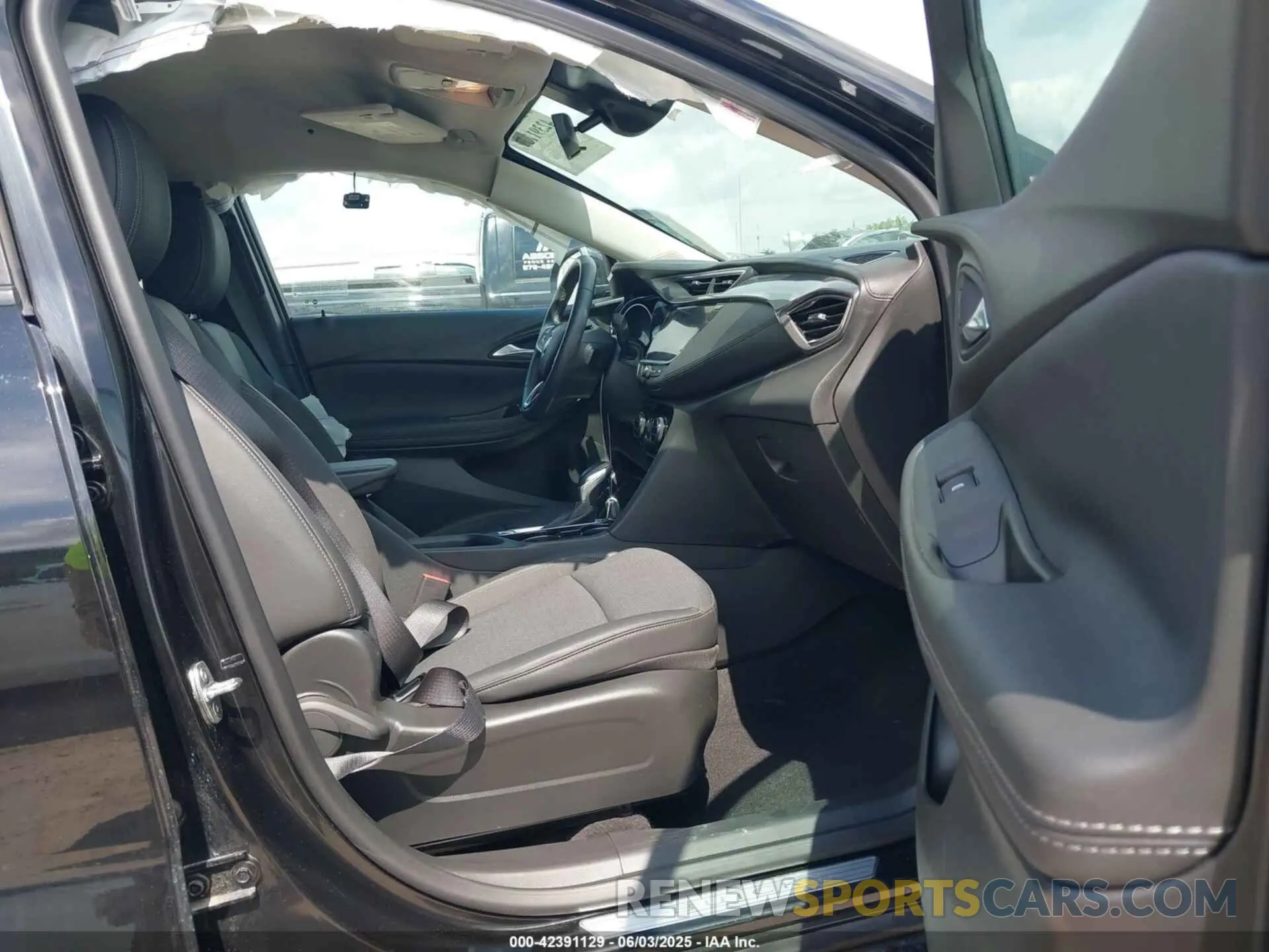 5 Photograph of a damaged car KL4MMDS21PB137761 BUICK ENCORE GX 2023