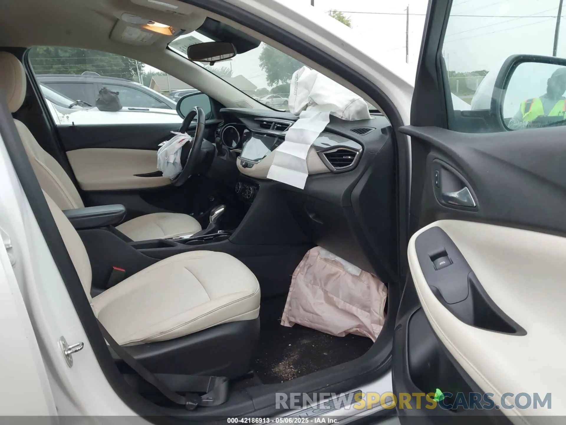5 Photograph of a damaged car KL4MMDS28PB151303 BUICK ENCORE GX 2023
