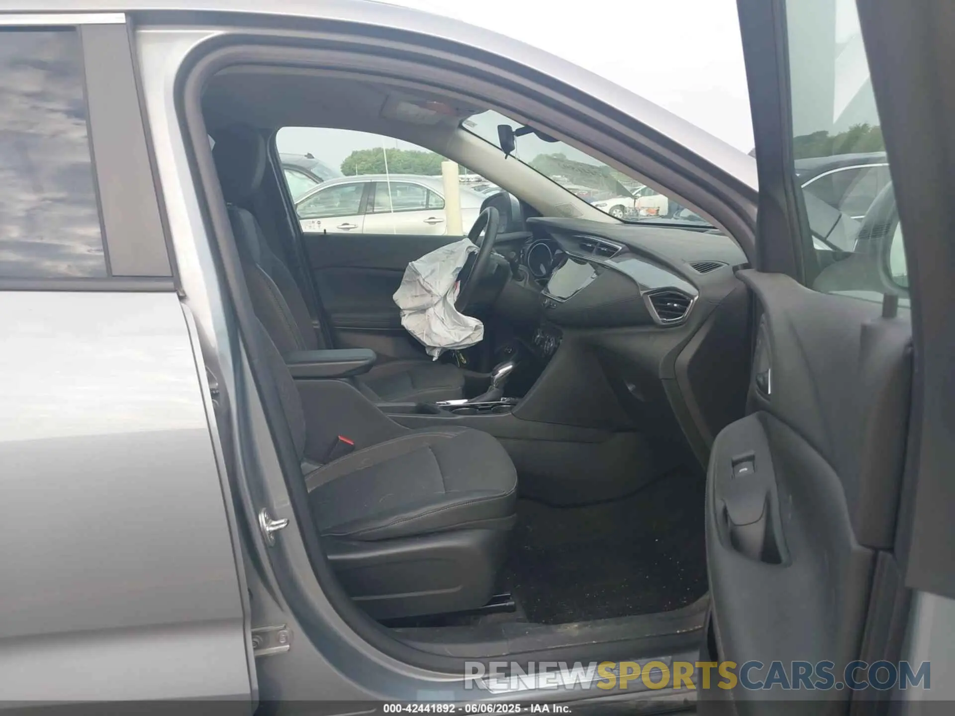 5 Photograph of a damaged car KL4MMESL2PB128761 BUICK ENCORE GX 2023