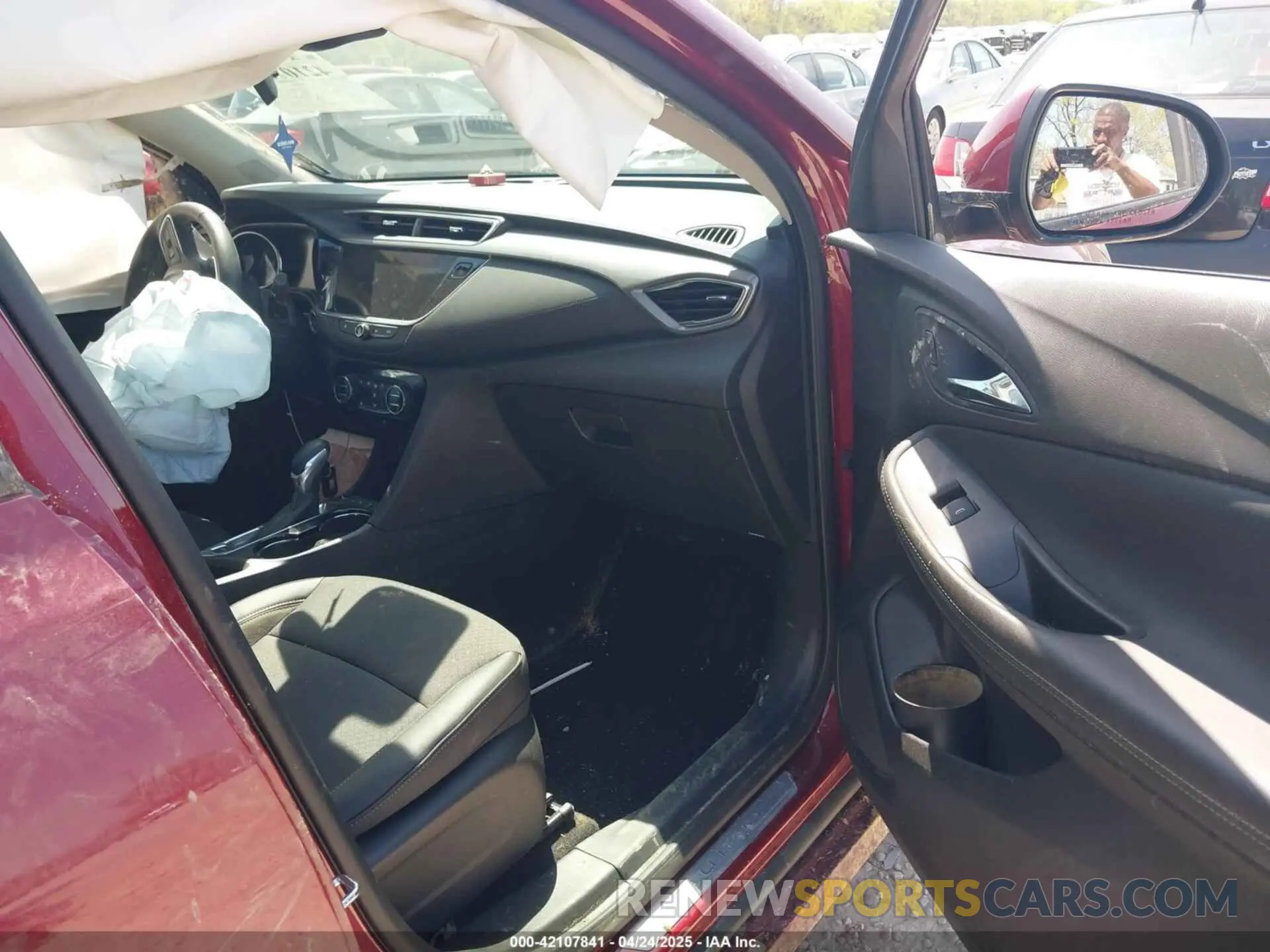 5 Photograph of a damaged car KL4MMESL9PB094544 BUICK ENCORE GX 2023