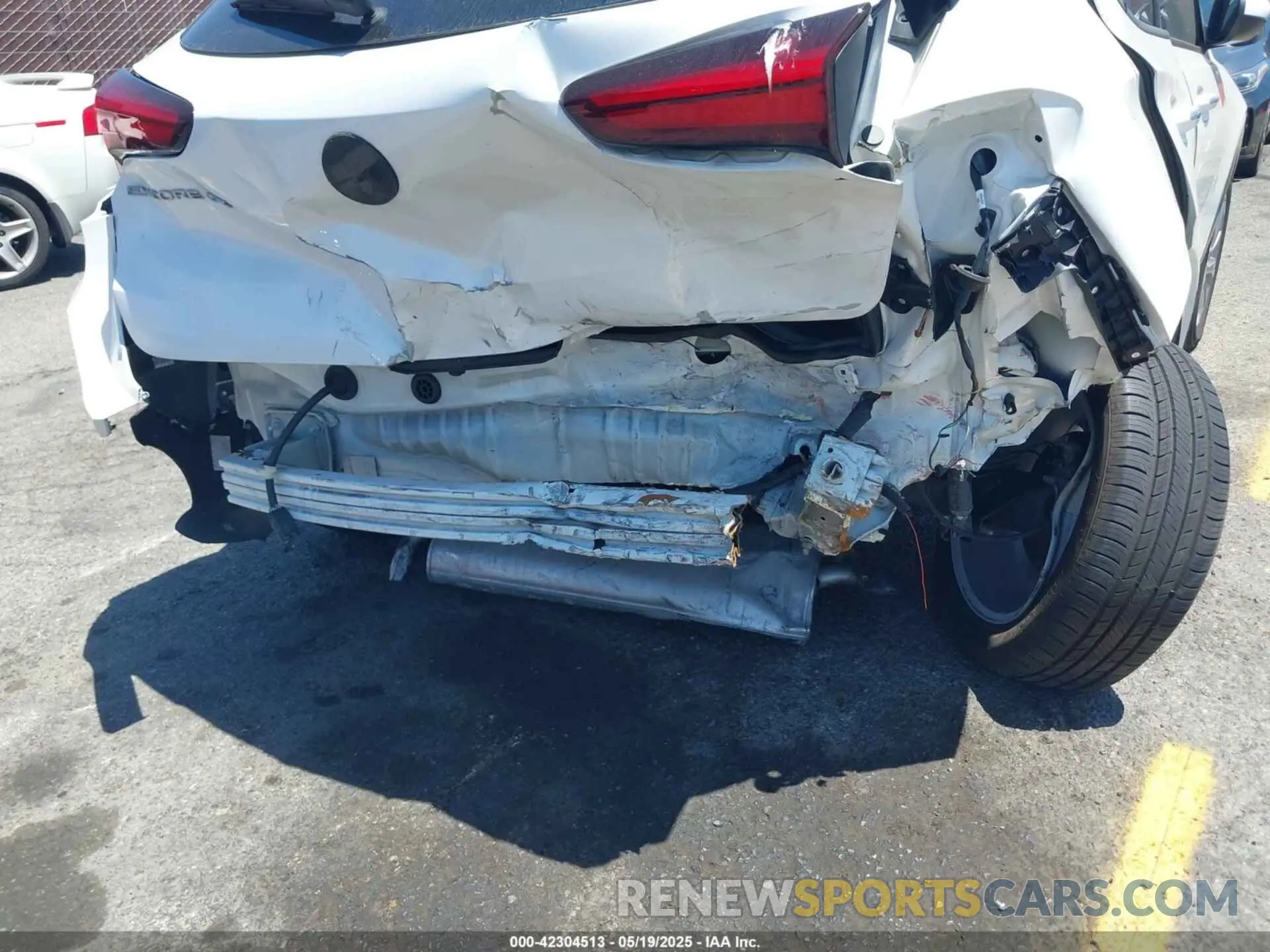 6 Photograph of a damaged car KL4MMFSL8PB028234 BUICK ENCORE GX 2023