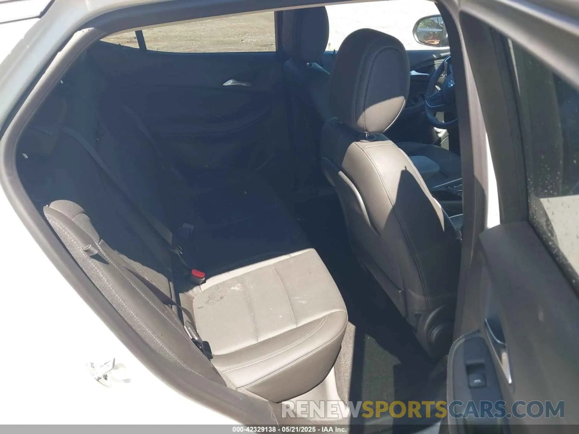 8 Photograph of a damaged car KL4AMFSLXRB203010 BUICK ENCORE GX 2024