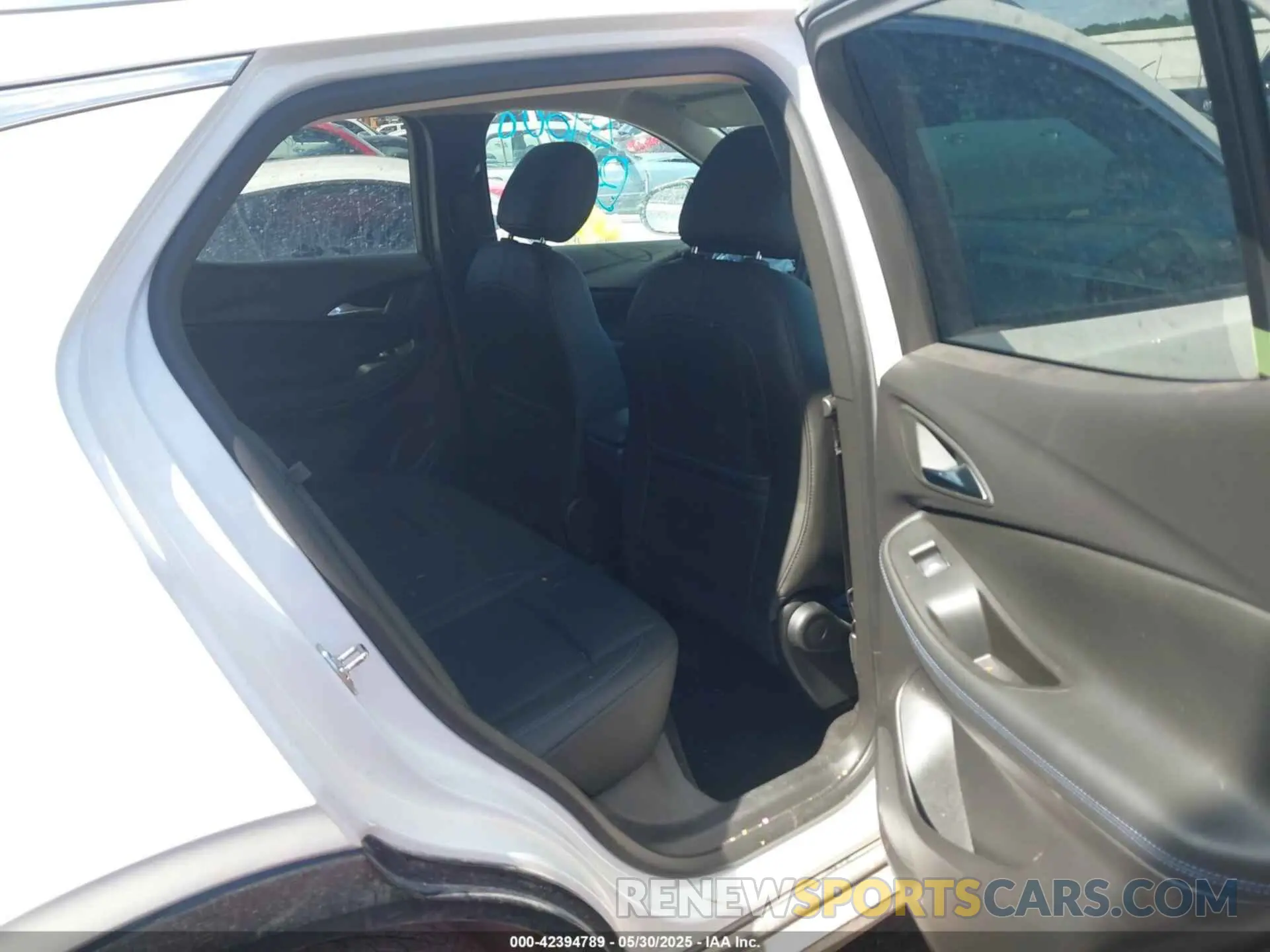 8 Photograph of a damaged car KL4AMDSL3SB032725 BUICK ENCORE GX 2025