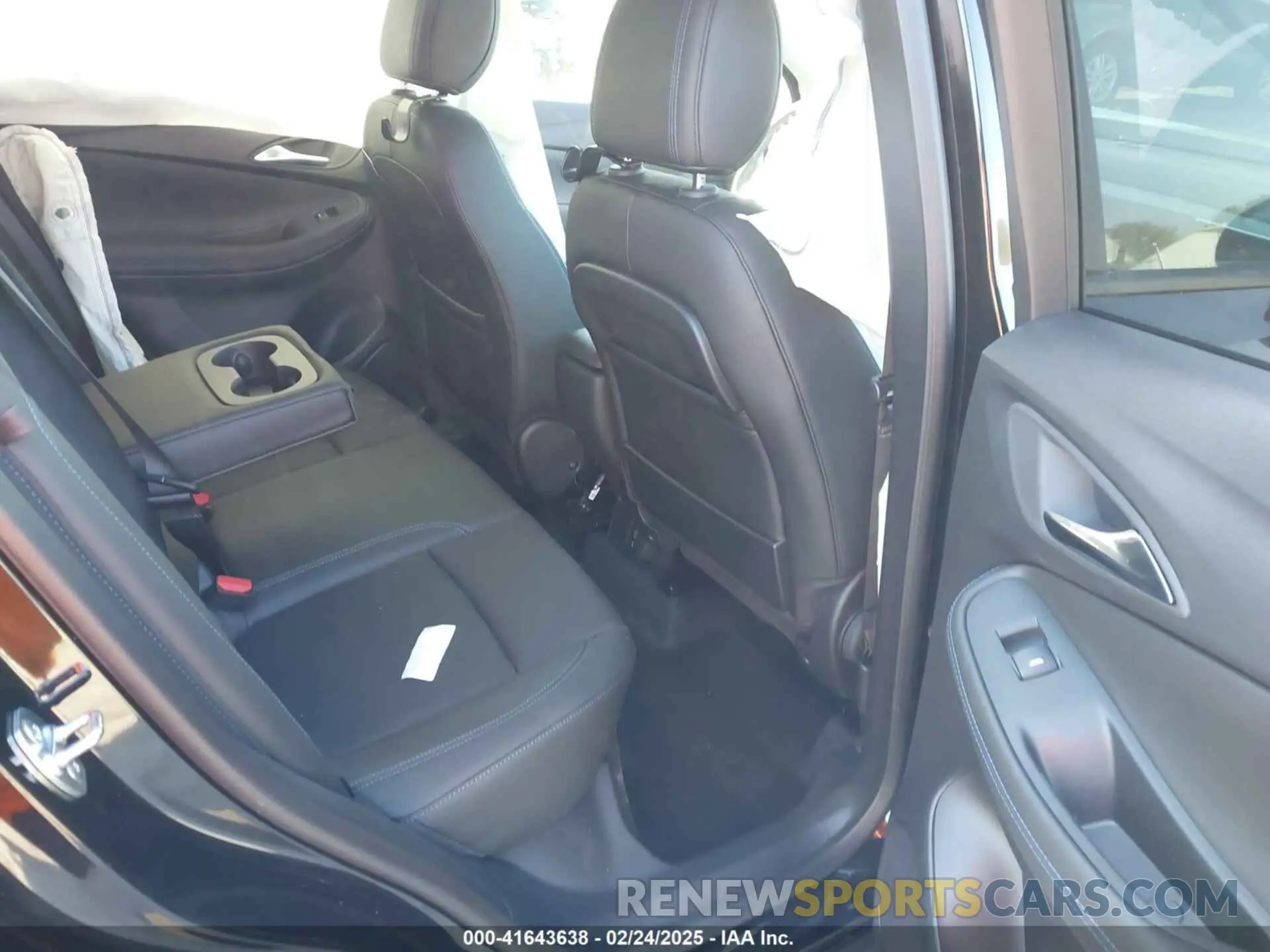 8 Photograph of a damaged car KL4AMDSL3SB037925 BUICK ENCORE GX 2025