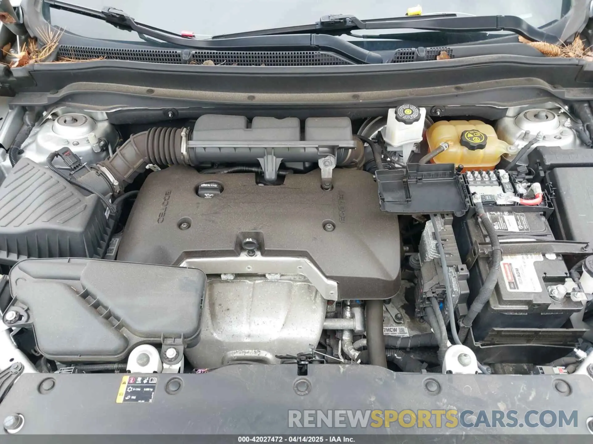 10 Photograph of a damaged car LRBFX1SA4KD002748 BUICK ENVISION 2019