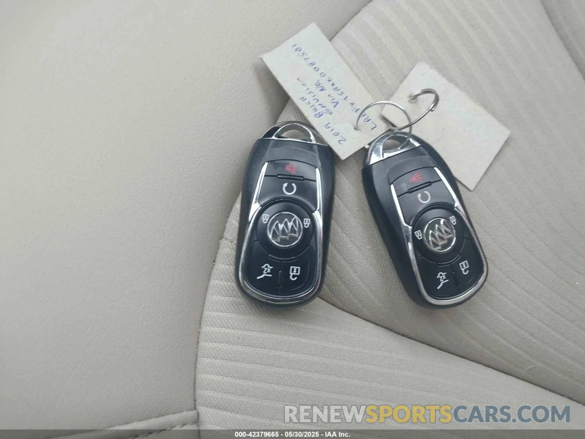 11 Photograph of a damaged car LRBFX1SAXKD087501 BUICK ENVISION 2019