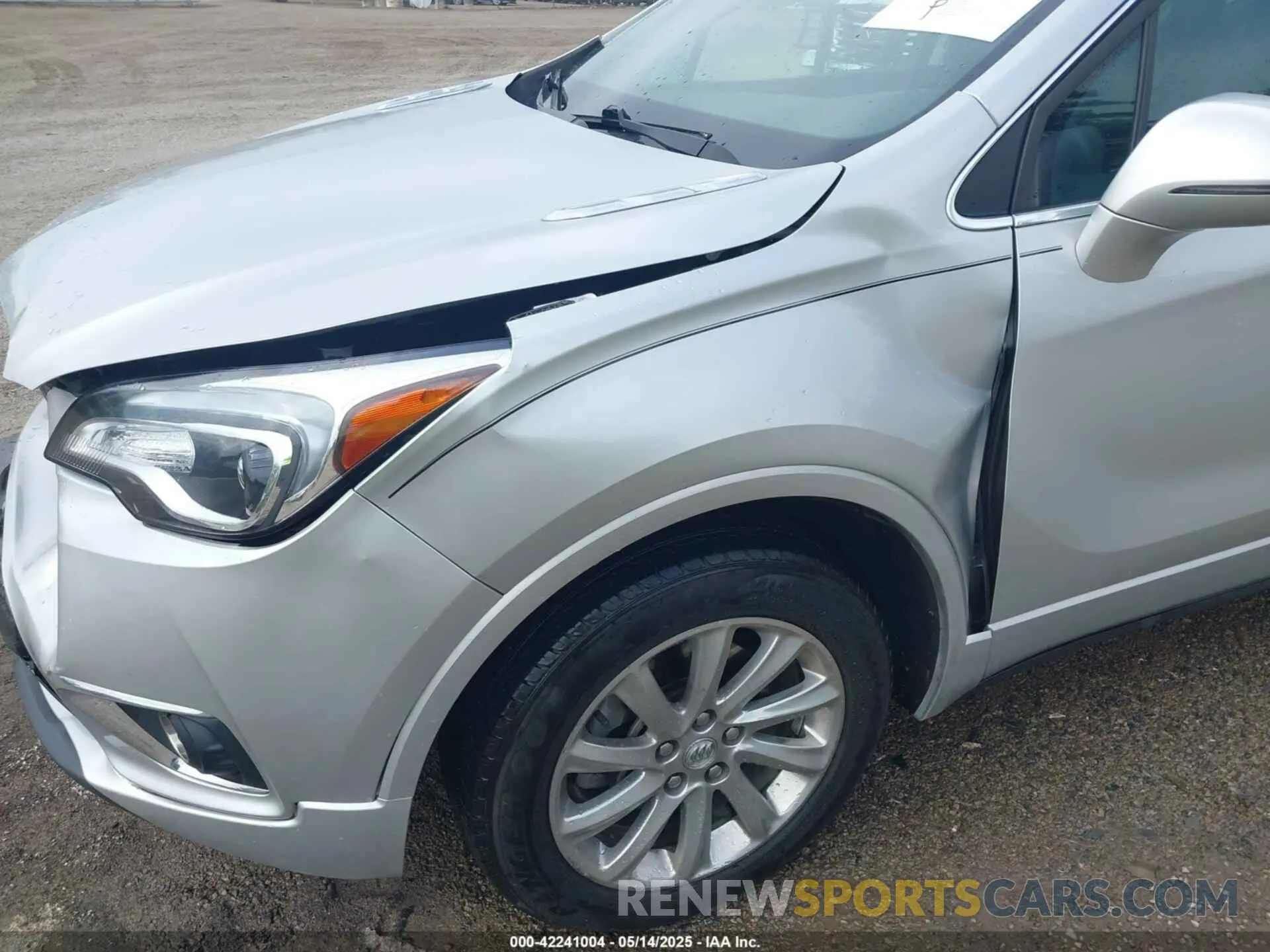 17 Photograph of a damaged car LRBFX2SA0KD075816 BUICK ENVISION 2019