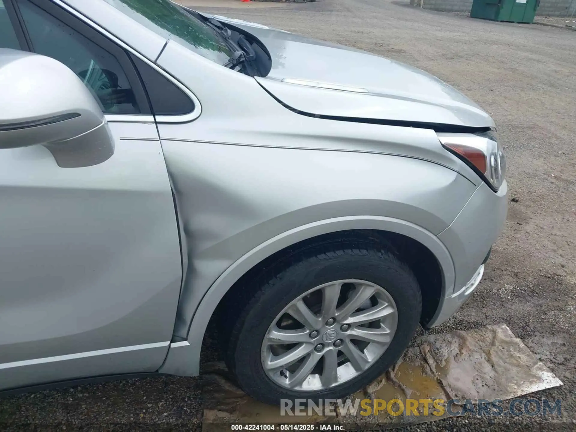 18 Photograph of a damaged car LRBFX2SA0KD075816 BUICK ENVISION 2019