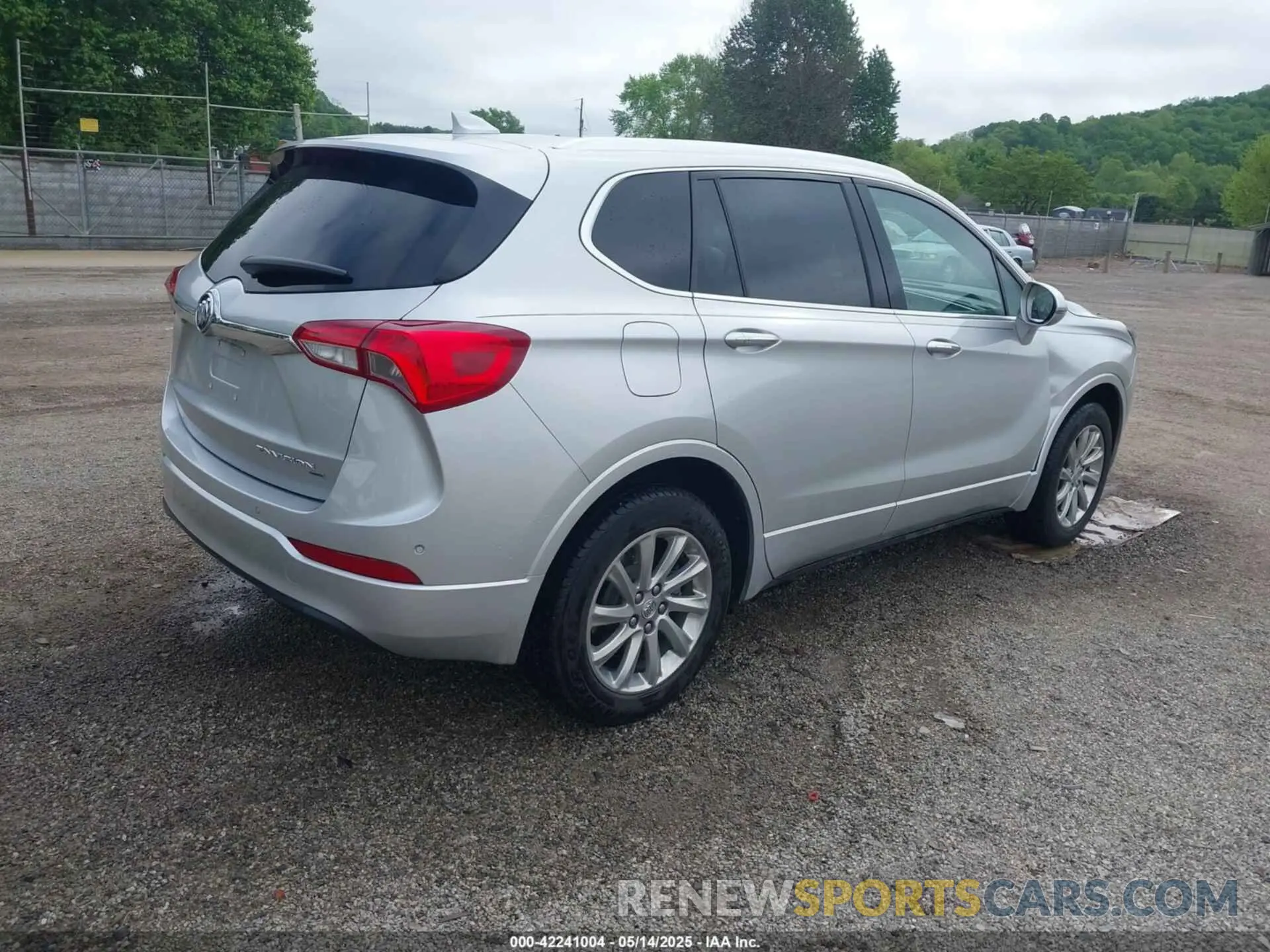 4 Photograph of a damaged car LRBFX2SA0KD075816 BUICK ENVISION 2019