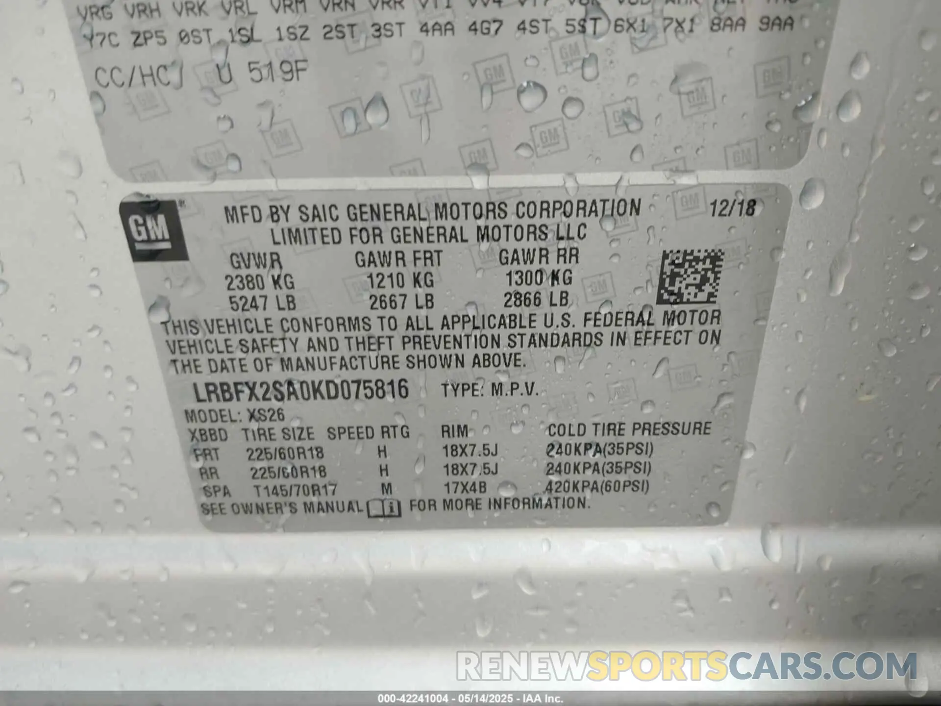 9 Photograph of a damaged car LRBFX2SA0KD075816 BUICK ENVISION 2019