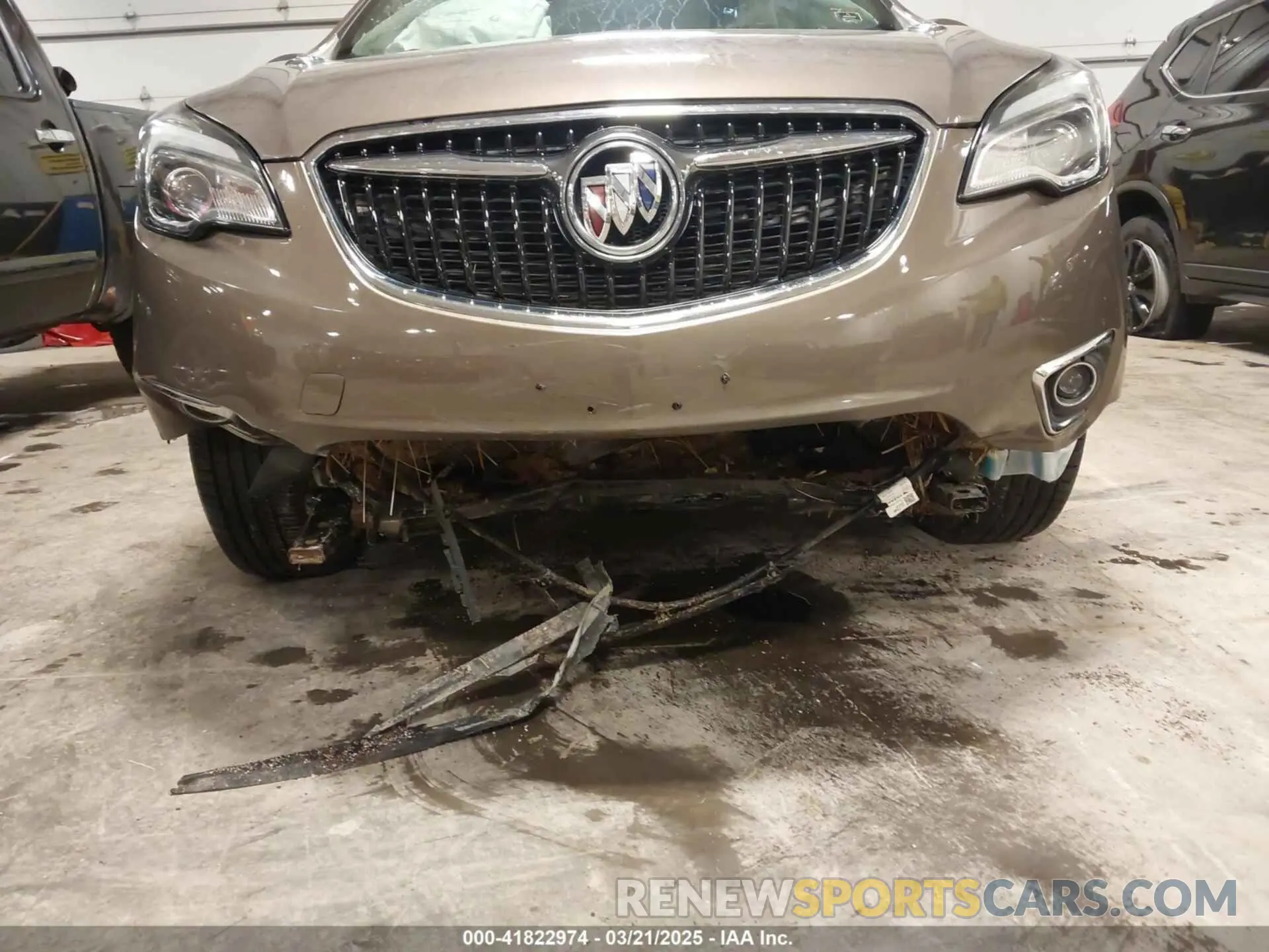 6 Photograph of a damaged car LRBFX2SA1KD038600 BUICK ENVISION 2019