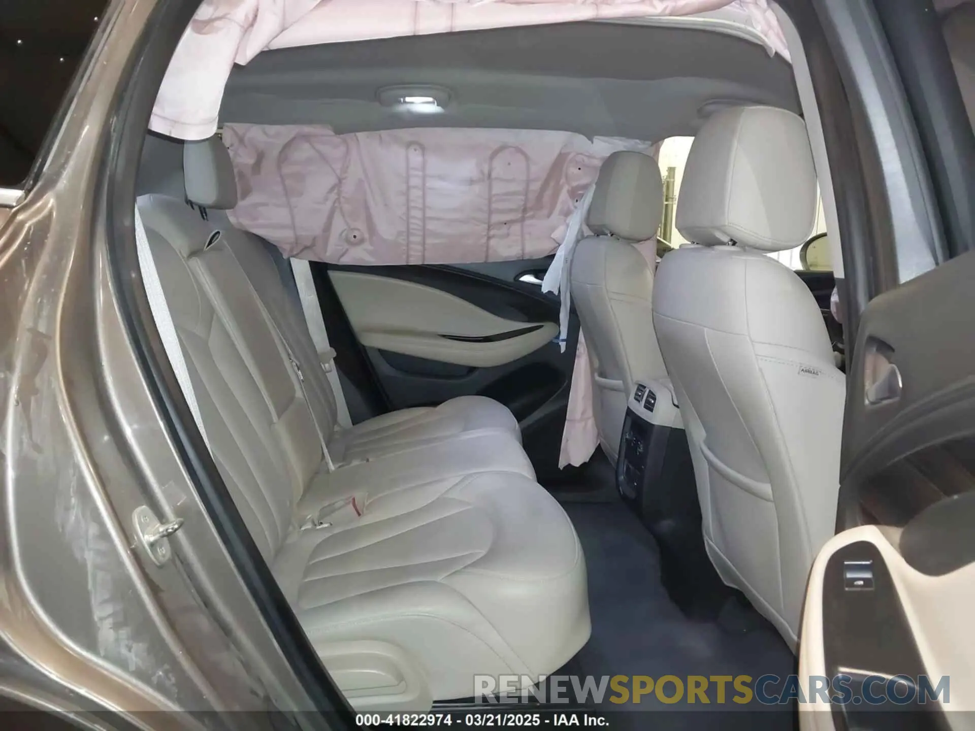 8 Photograph of a damaged car LRBFX2SA1KD038600 BUICK ENVISION 2019