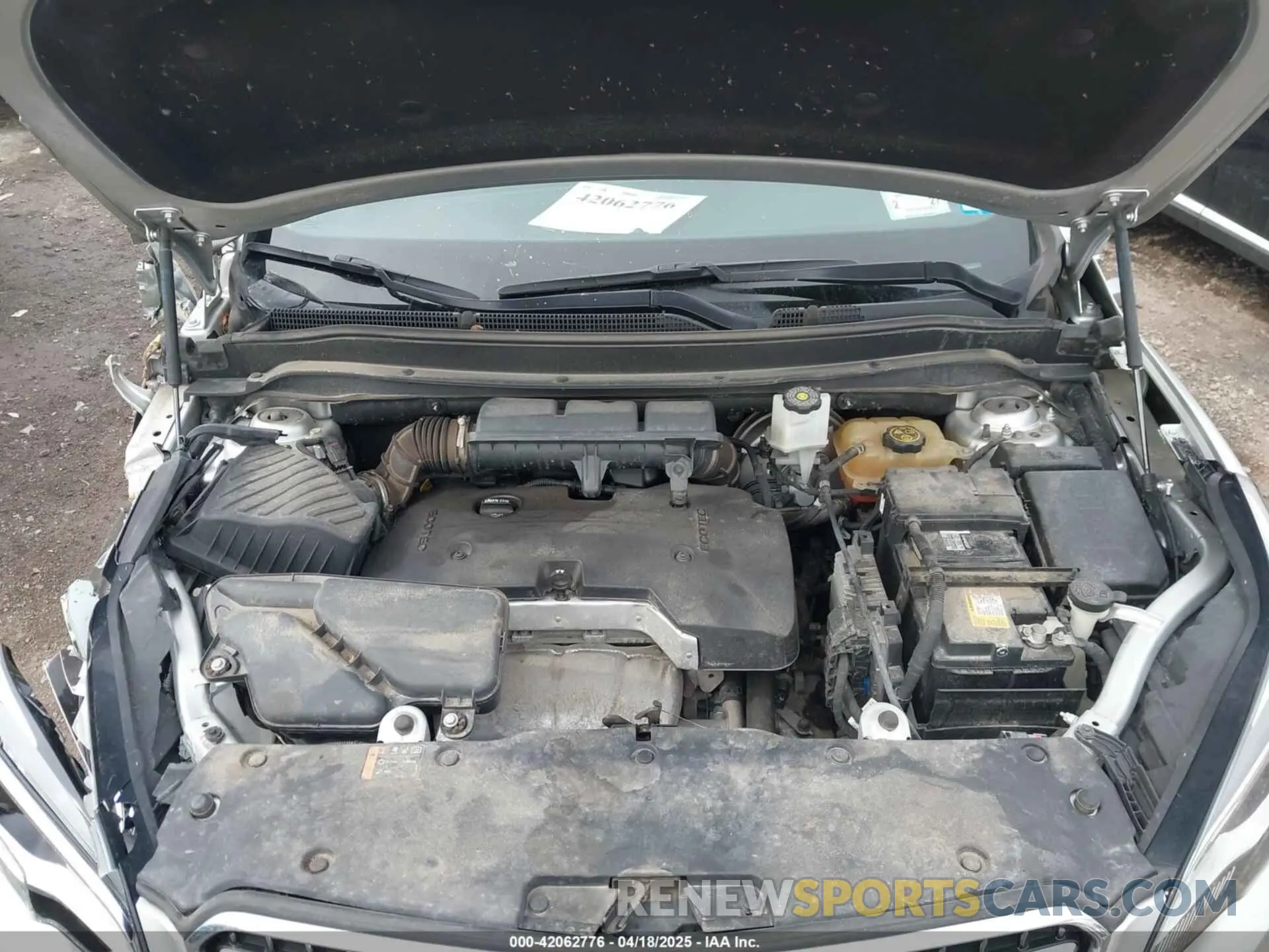 10 Photograph of a damaged car LRBFX2SA2KD005461 BUICK ENVISION 2019