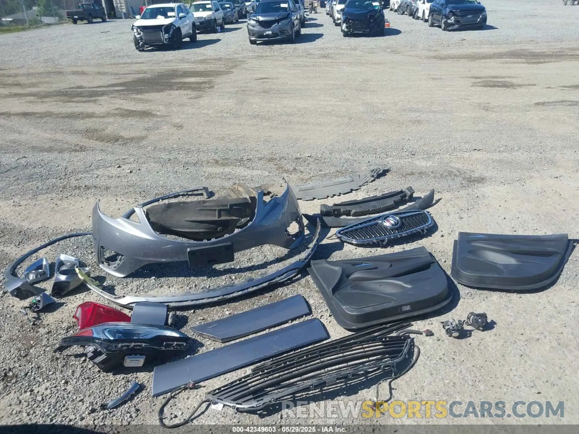 12 Photograph of a damaged car LRBFX2SA5KD003557 BUICK ENVISION 2019