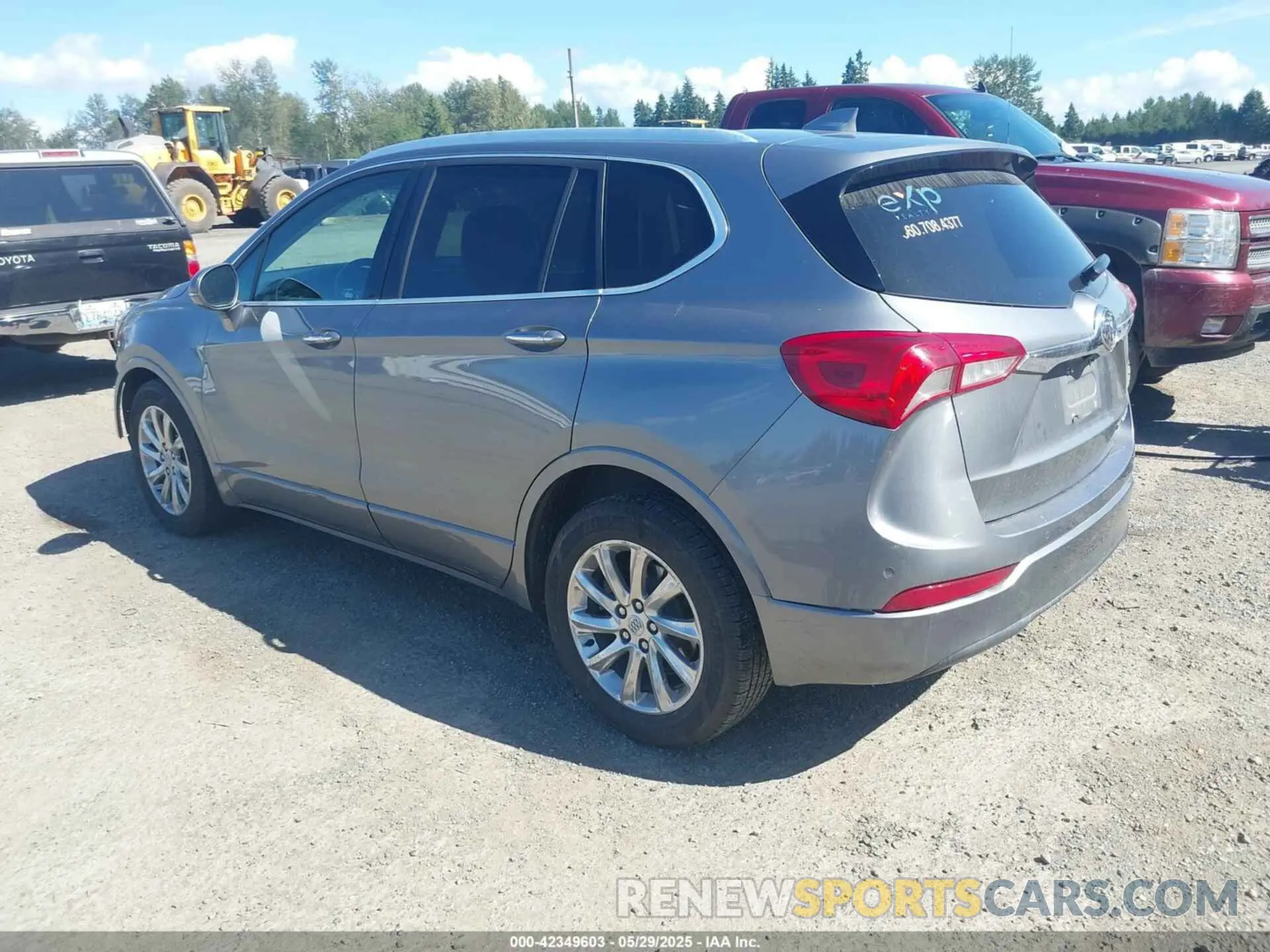 3 Photograph of a damaged car LRBFX2SA5KD003557 BUICK ENVISION 2019