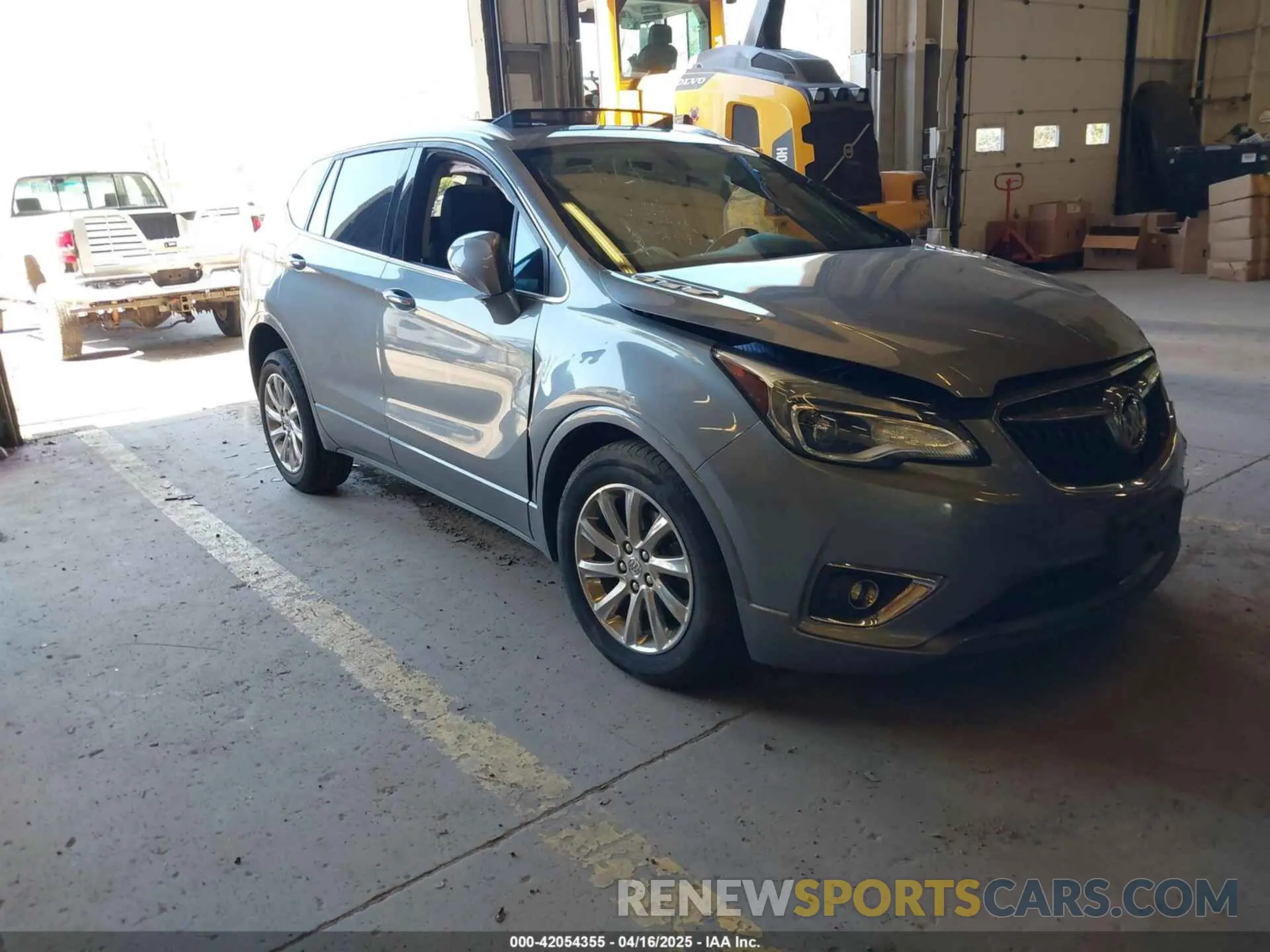 1 Photograph of a damaged car LRBFX2SA6KD016267 BUICK ENVISION 2019