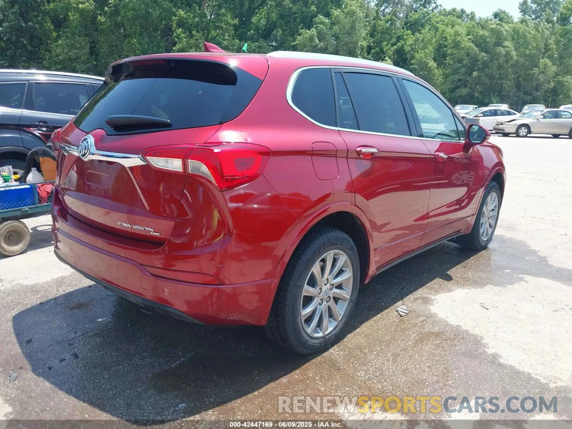 4 Photograph of a damaged car LRBFX2SA9KD128092 BUICK ENVISION 2019