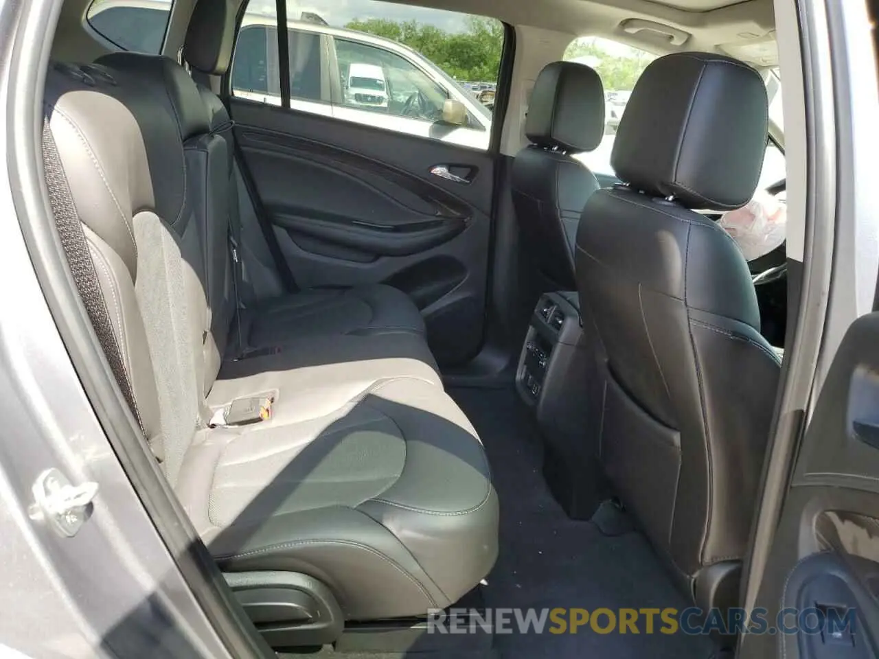 11 Photograph of a damaged car LRBFX3SX7KD012142 BUICK ENVISION 2019