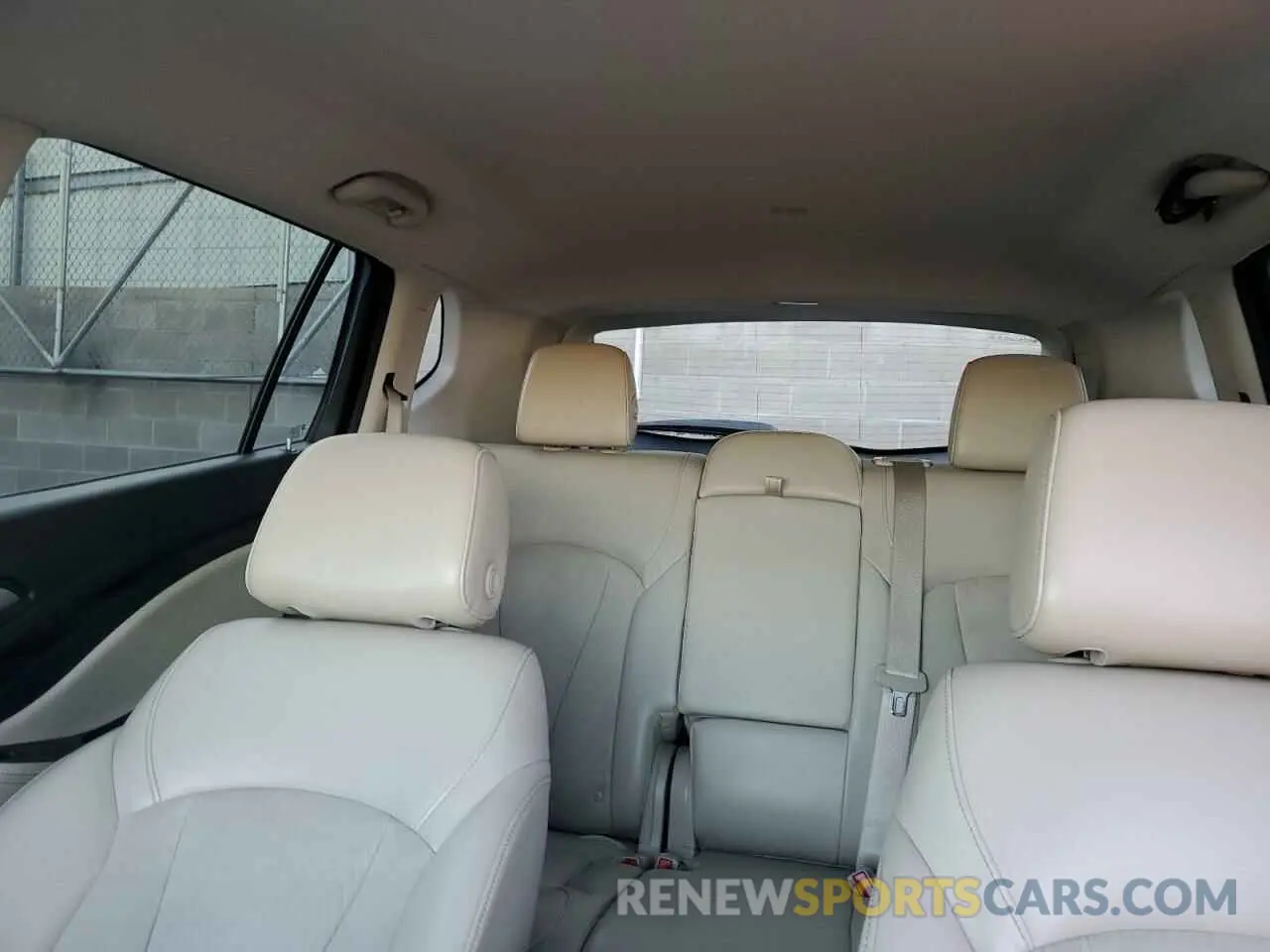 10 Photograph of a damaged car LRBFXBSA4KD063698 BUICK ENVISION 2019