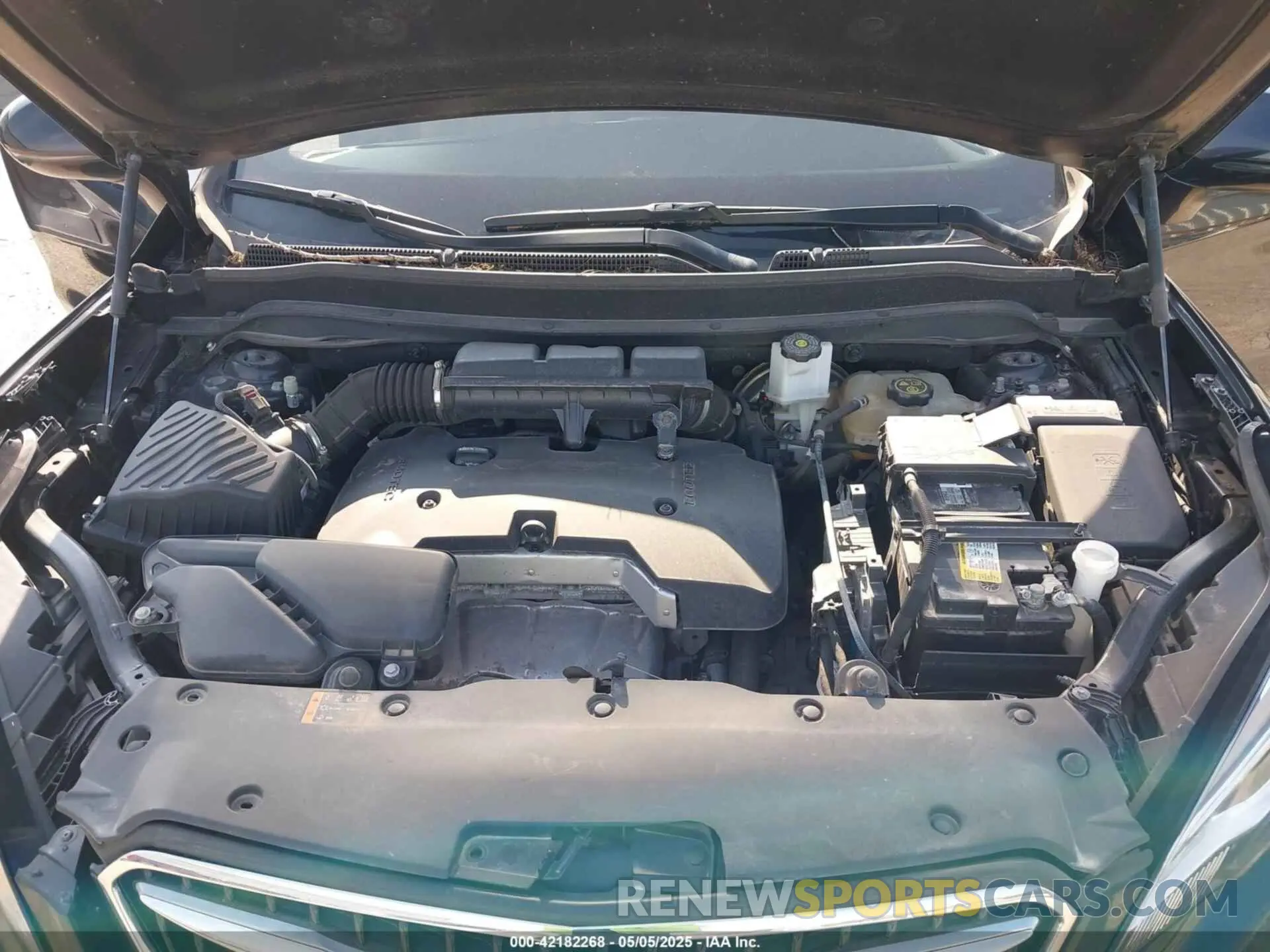 10 Photograph of a damaged car LRBFXBSA4KD146323 BUICK ENVISION 2019