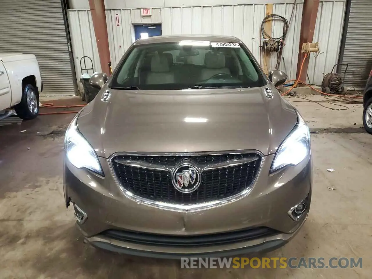 5 Photograph of a damaged car LRBFXBSA5KD121897 BUICK ENVISION 2019