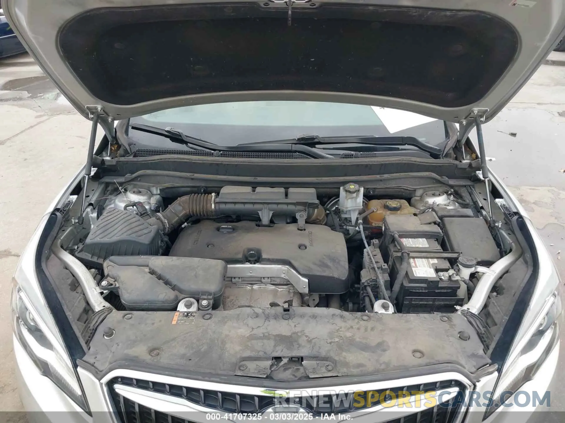 10 Photograph of a damaged car LRBFXBSAXKD100897 BUICK ENVISION 2019