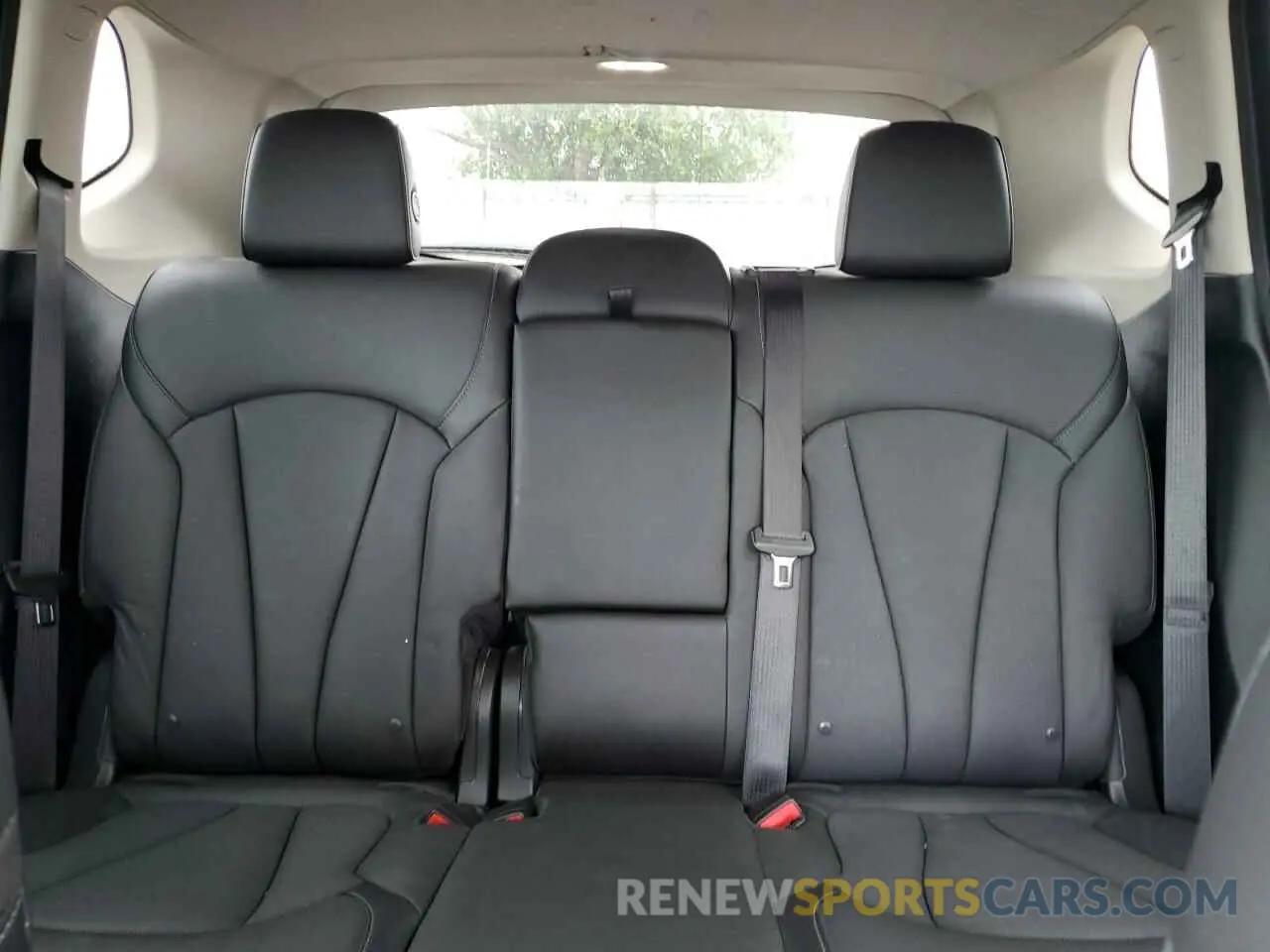 10 Photograph of a damaged car LRBFXCSA2KD013081 BUICK ENVISION 2019