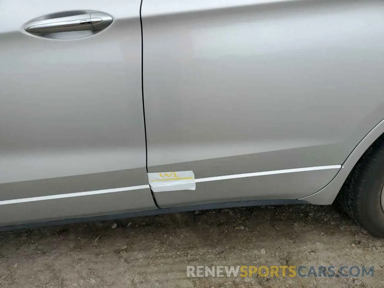 13 Photograph of a damaged car LRBFXCSA2KD013081 BUICK ENVISION 2019
