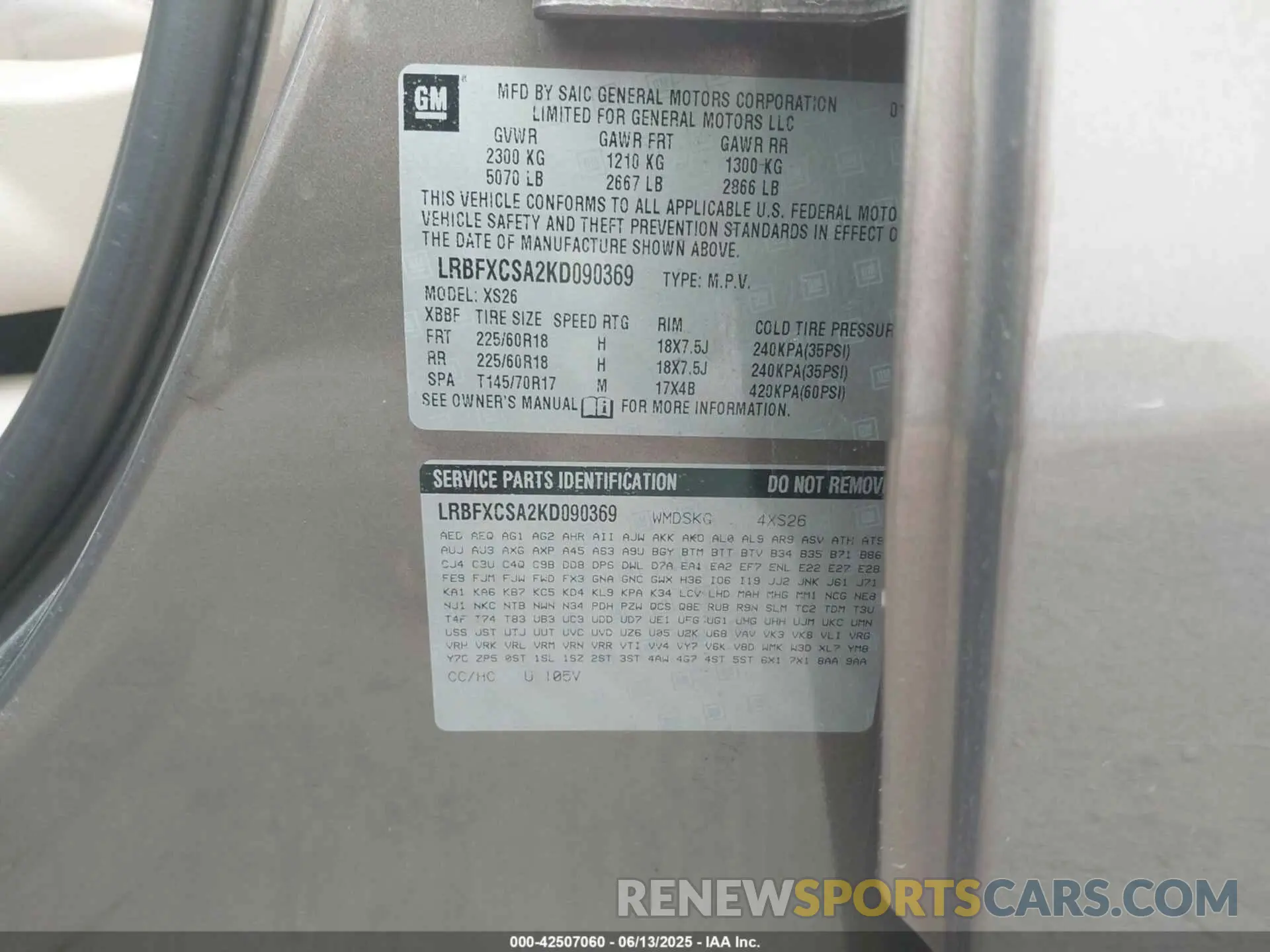 9 Photograph of a damaged car LRBFXCSA2KD090369 BUICK ENVISION 2019