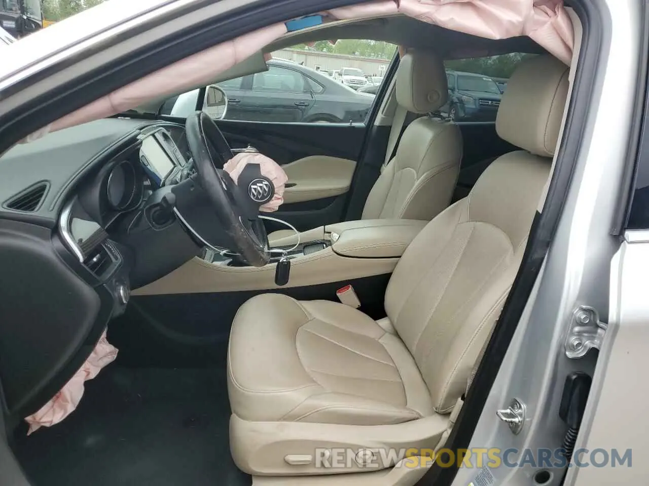 7 Photograph of a damaged car LRBFXCSA4KD090986 BUICK ENVISION 2019