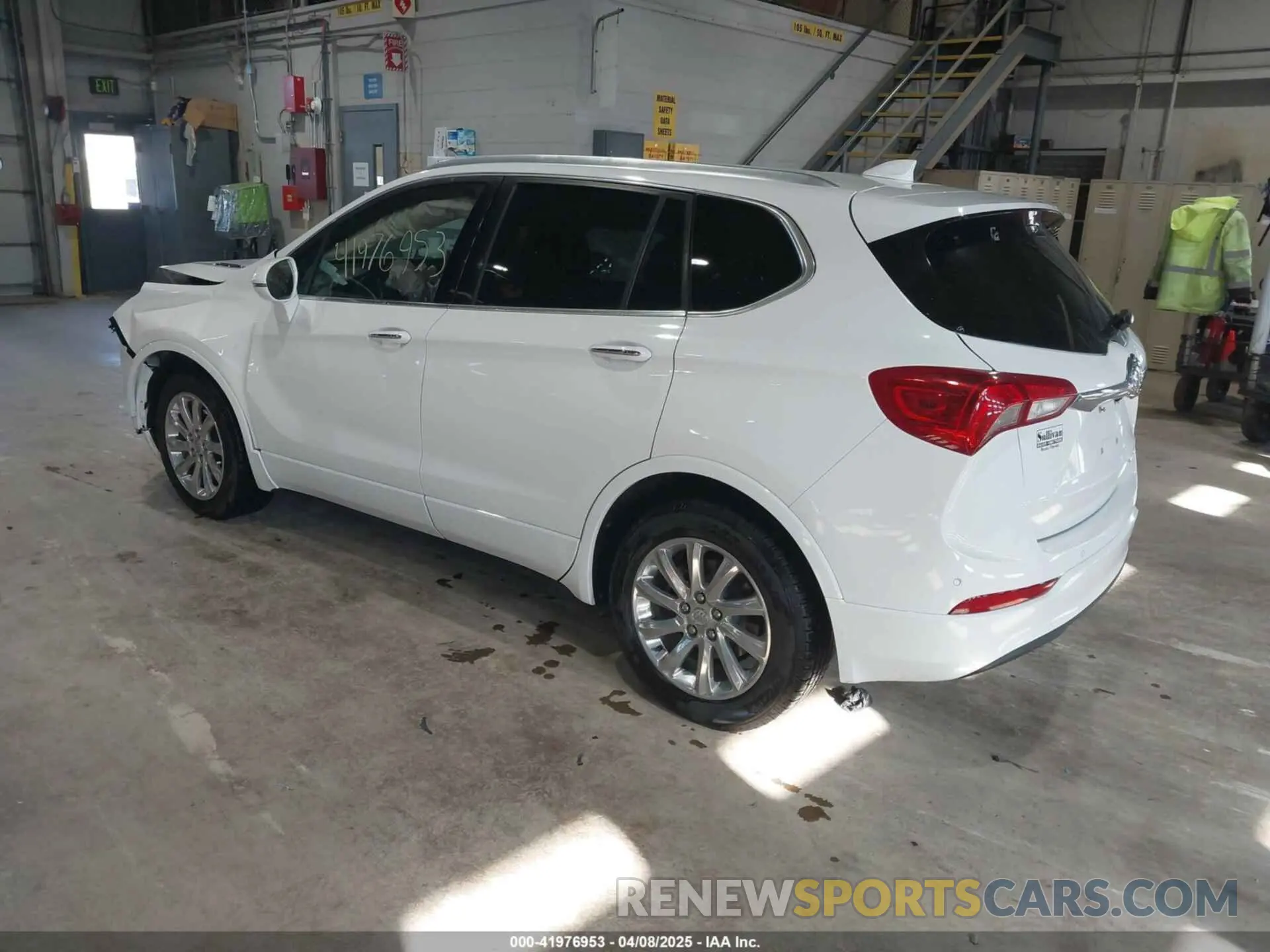 3 Photograph of a damaged car LRBFXCSA5KD020705 BUICK ENVISION 2019