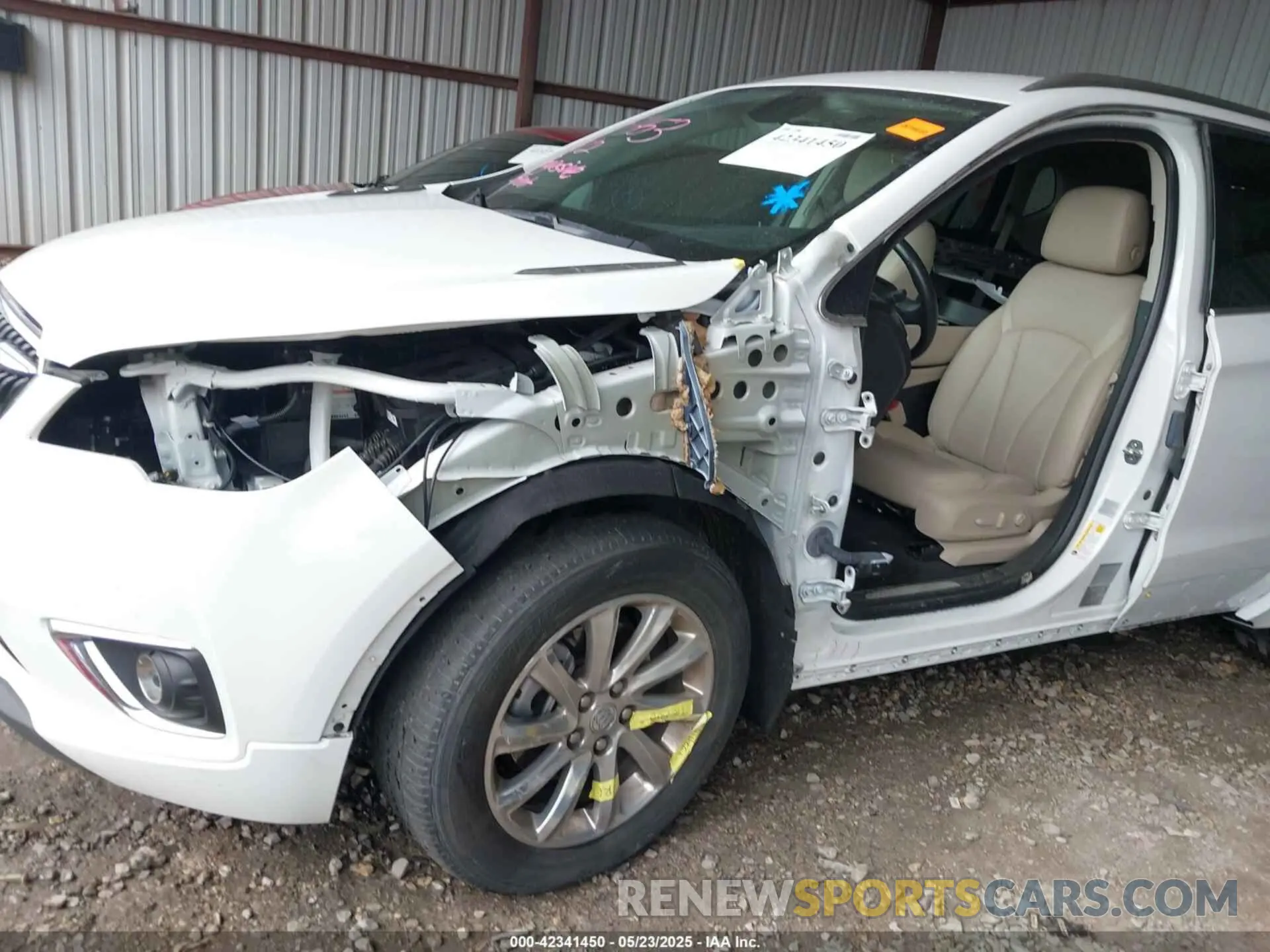 17 Photograph of a damaged car LRBFXCSA6KD128461 BUICK ENVISION 2019