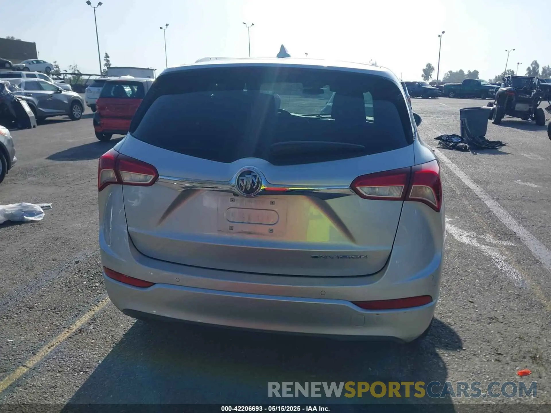 17 Photograph of a damaged car LRBFXCSA9KD001669 BUICK ENVISION 2019