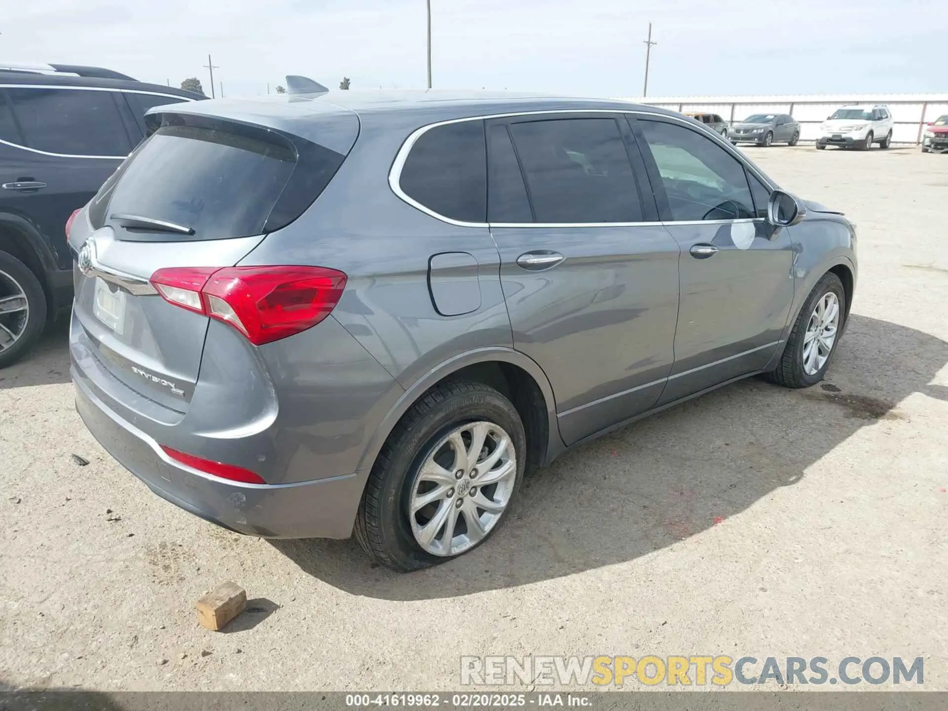 4 Photograph of a damaged car LRBFX1SA0LD225290 BUICK ENVISION 2020