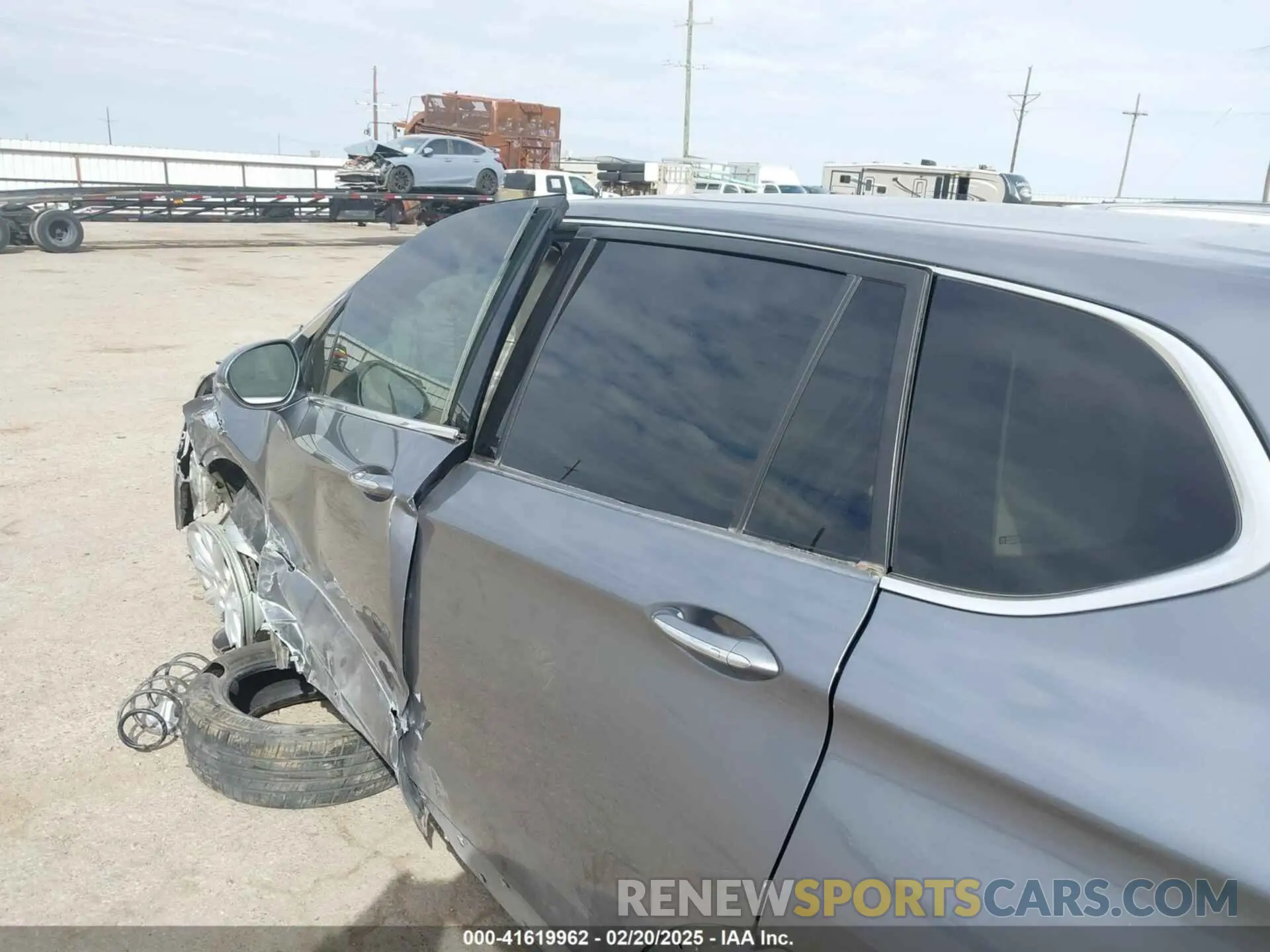 6 Photograph of a damaged car LRBFX1SA0LD225290 BUICK ENVISION 2020