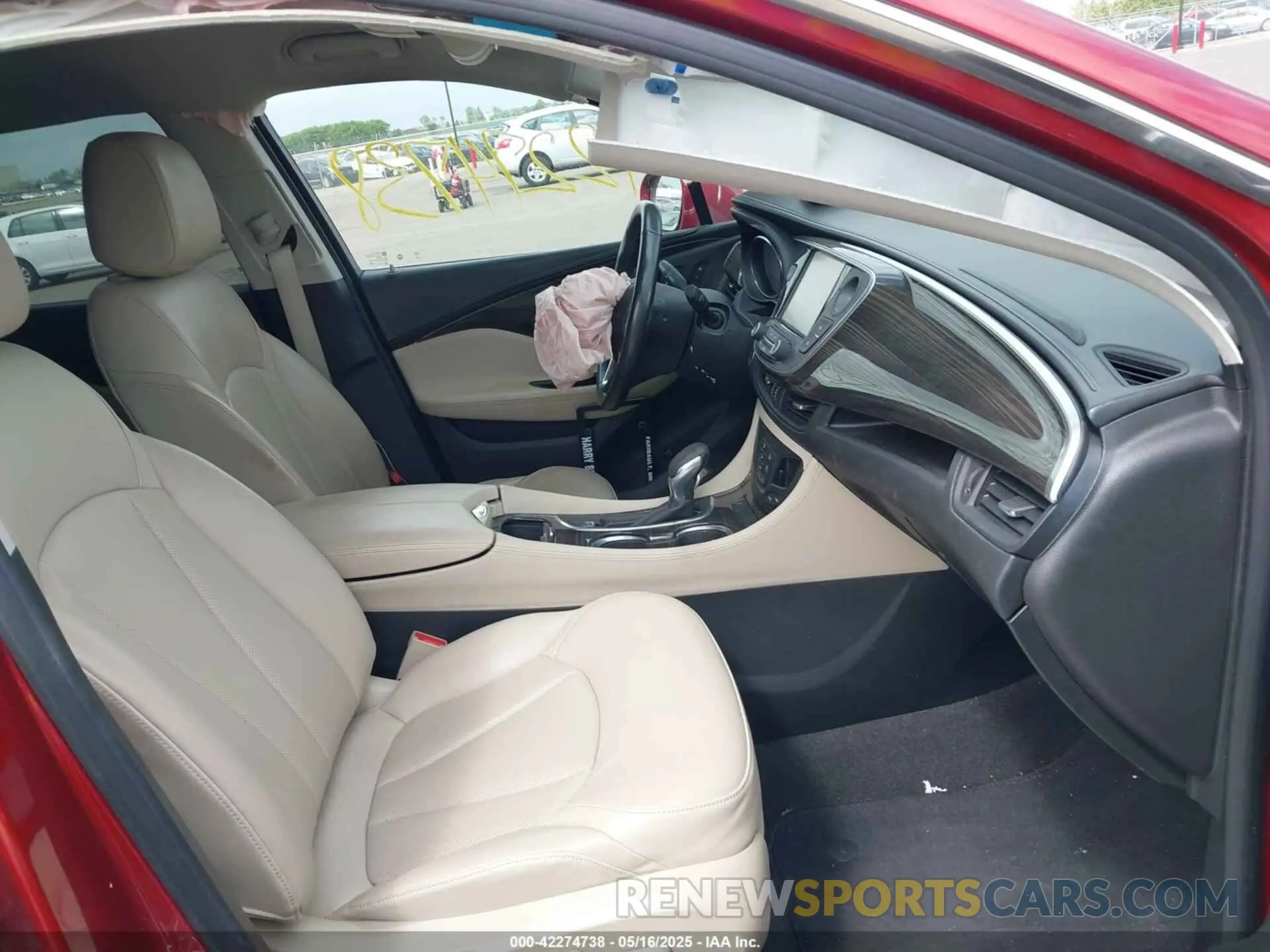 5 Photograph of a damaged car LRBFX2SA5LD049861 BUICK ENVISION 2020