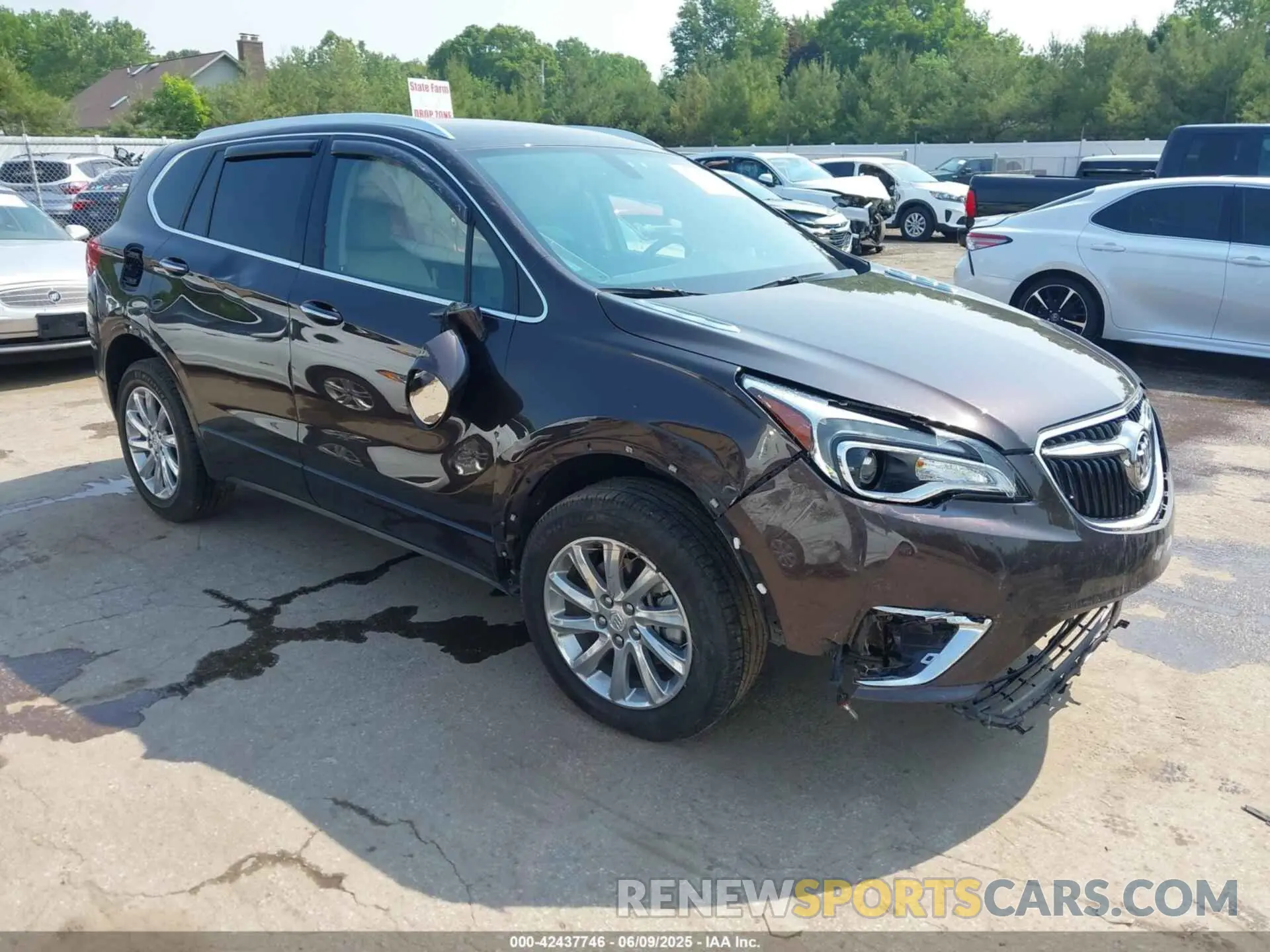 1 Photograph of a damaged car LRBFX2SA5LD067602 BUICK ENVISION 2020