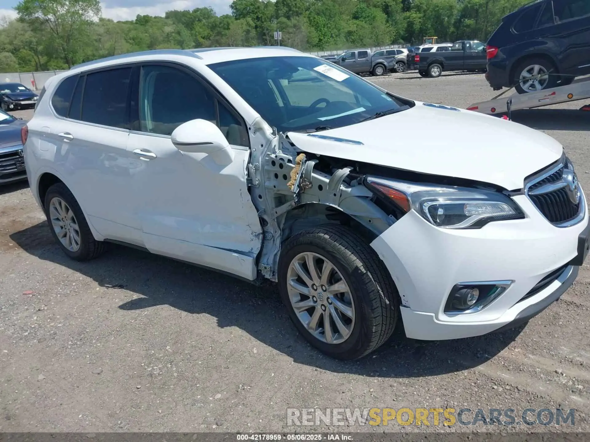 1 Photograph of a damaged car LRBFX2SA7LD079041 BUICK ENVISION 2020
