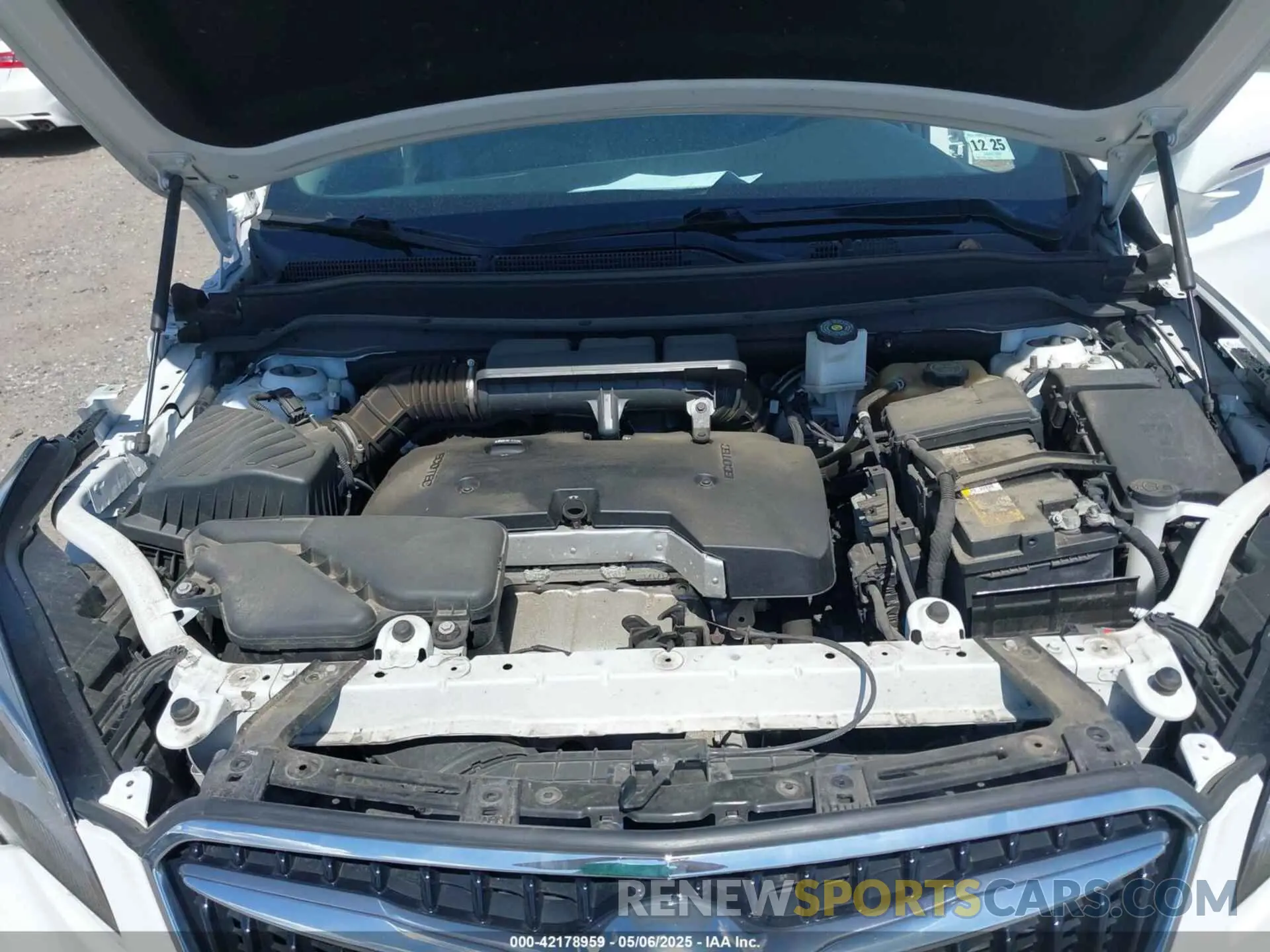 10 Photograph of a damaged car LRBFX2SA7LD079041 BUICK ENVISION 2020