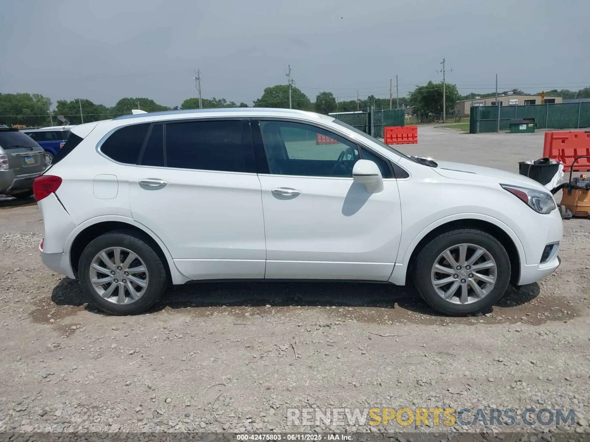 13 Photograph of a damaged car LRBFX2SA9LD225214 BUICK ENVISION 2020