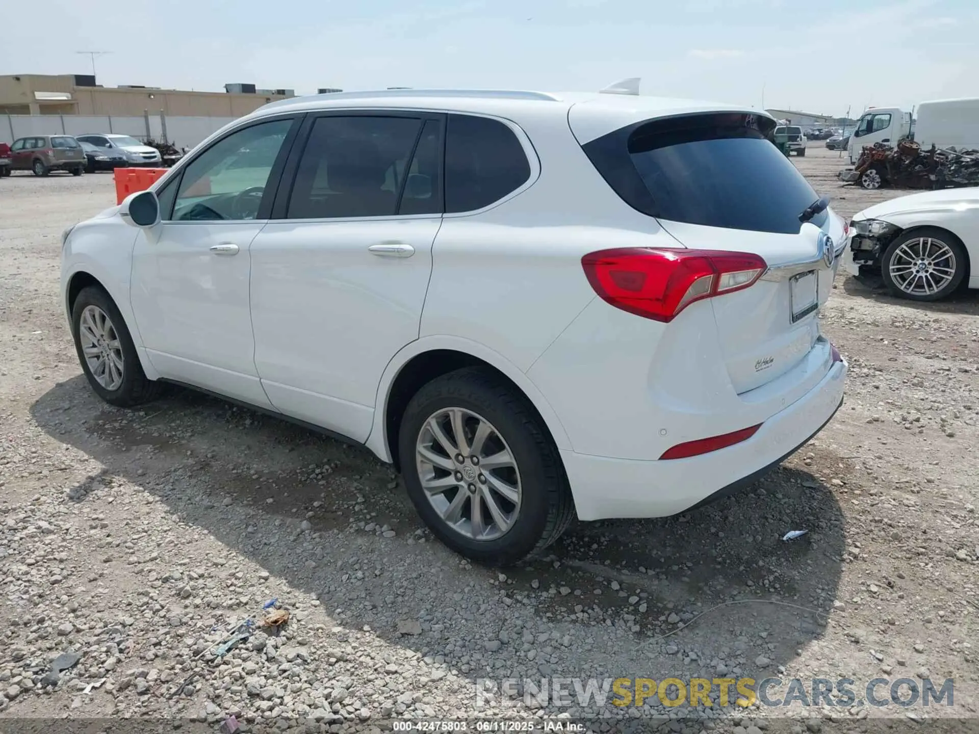 3 Photograph of a damaged car LRBFX2SA9LD225214 BUICK ENVISION 2020