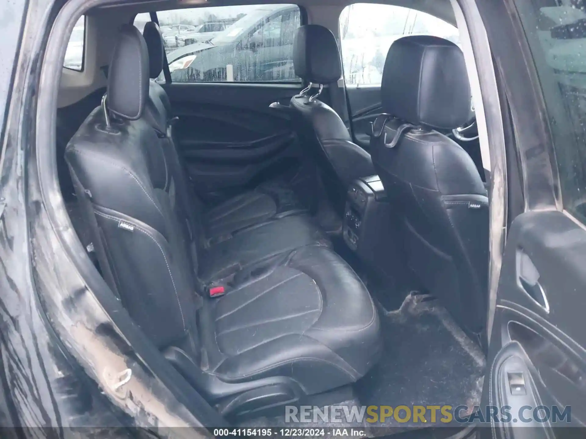 8 Photograph of a damaged car LRBFX3SX4LD158256 BUICK ENVISION 2020