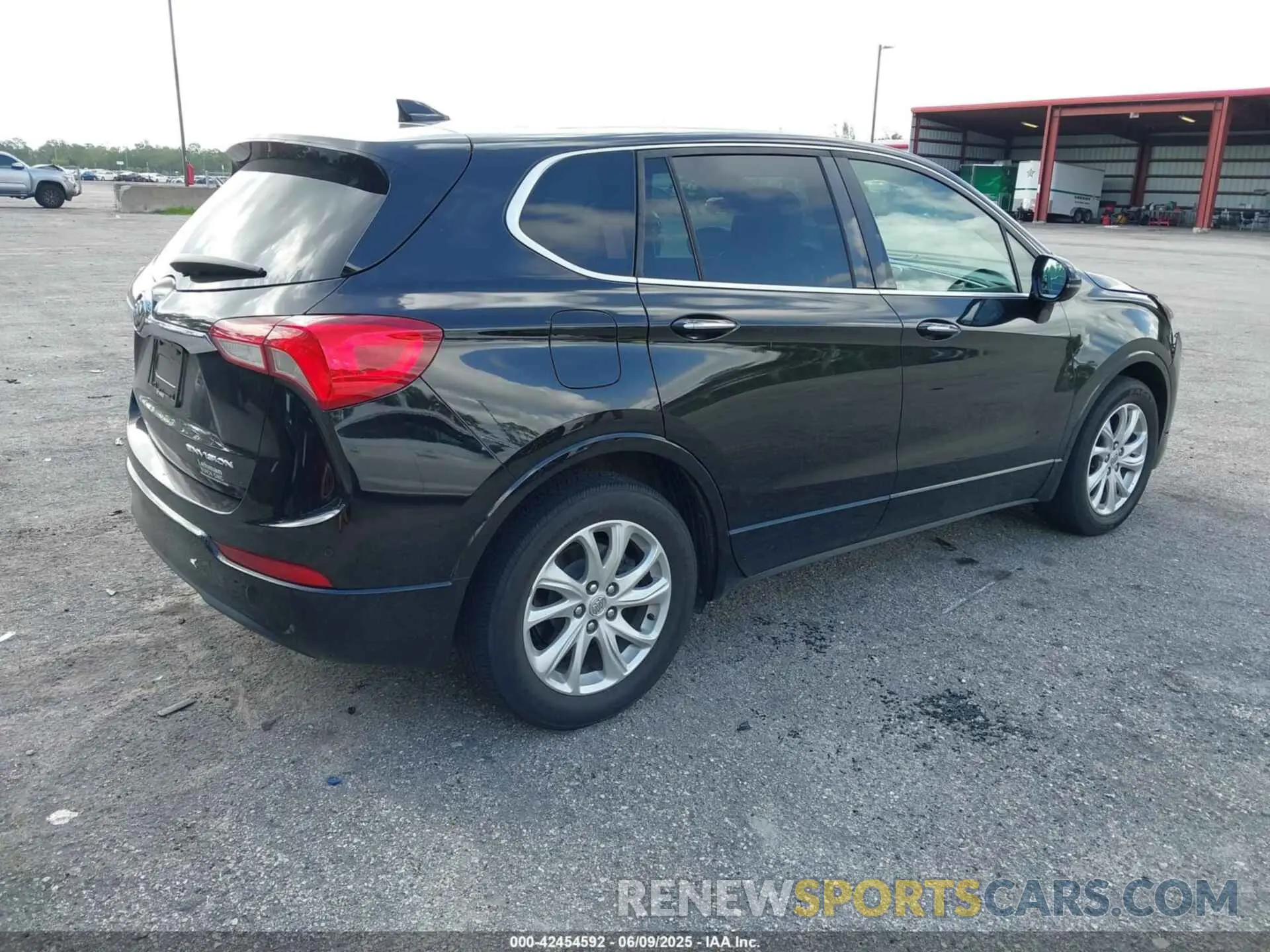 4 Photograph of a damaged car LRBFXBSA1LD016047 BUICK ENVISION 2020