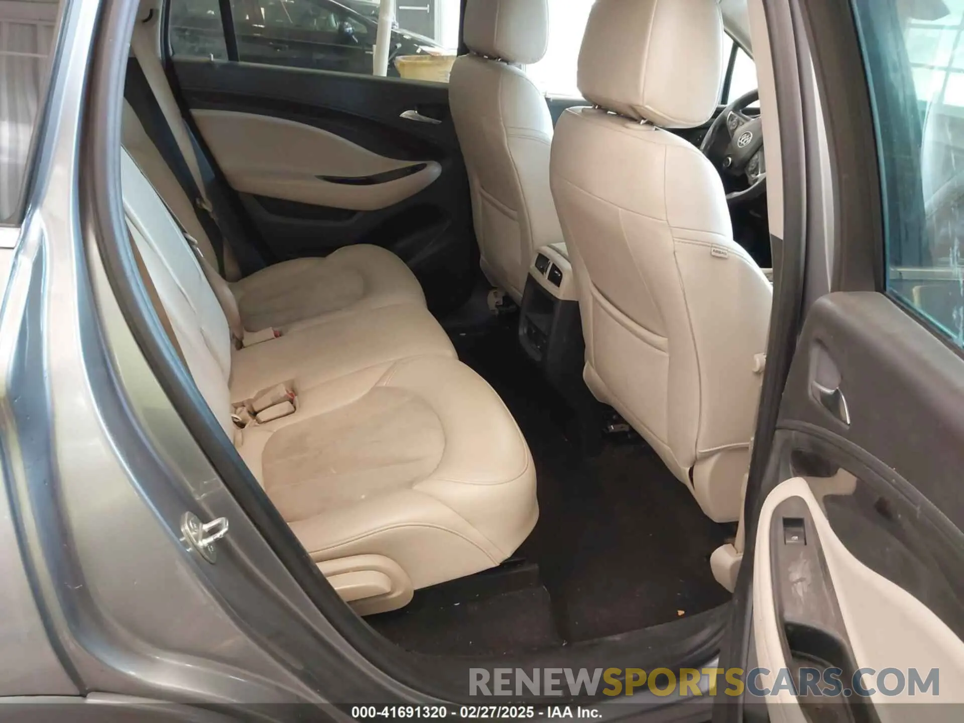 8 Photograph of a damaged car LRBFXBSA2LD227130 BUICK ENVISION 2020