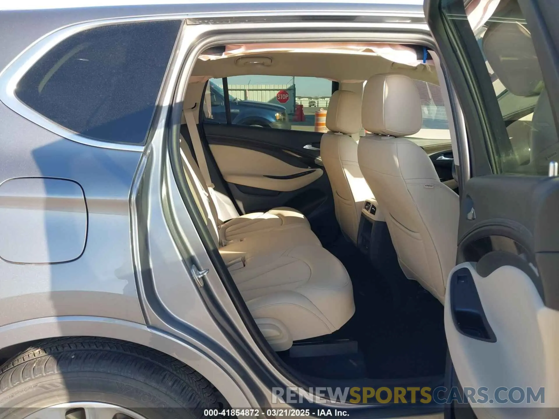 8 Photograph of a damaged car LRBFXBSA9LD128353 BUICK ENVISION 2020