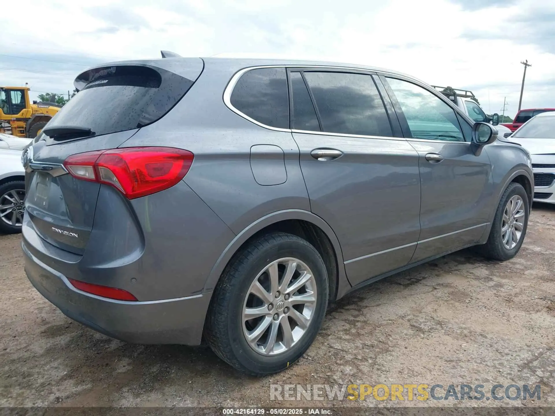 4 Photograph of a damaged car LRBFXCSA0LD228329 BUICK ENVISION 2020