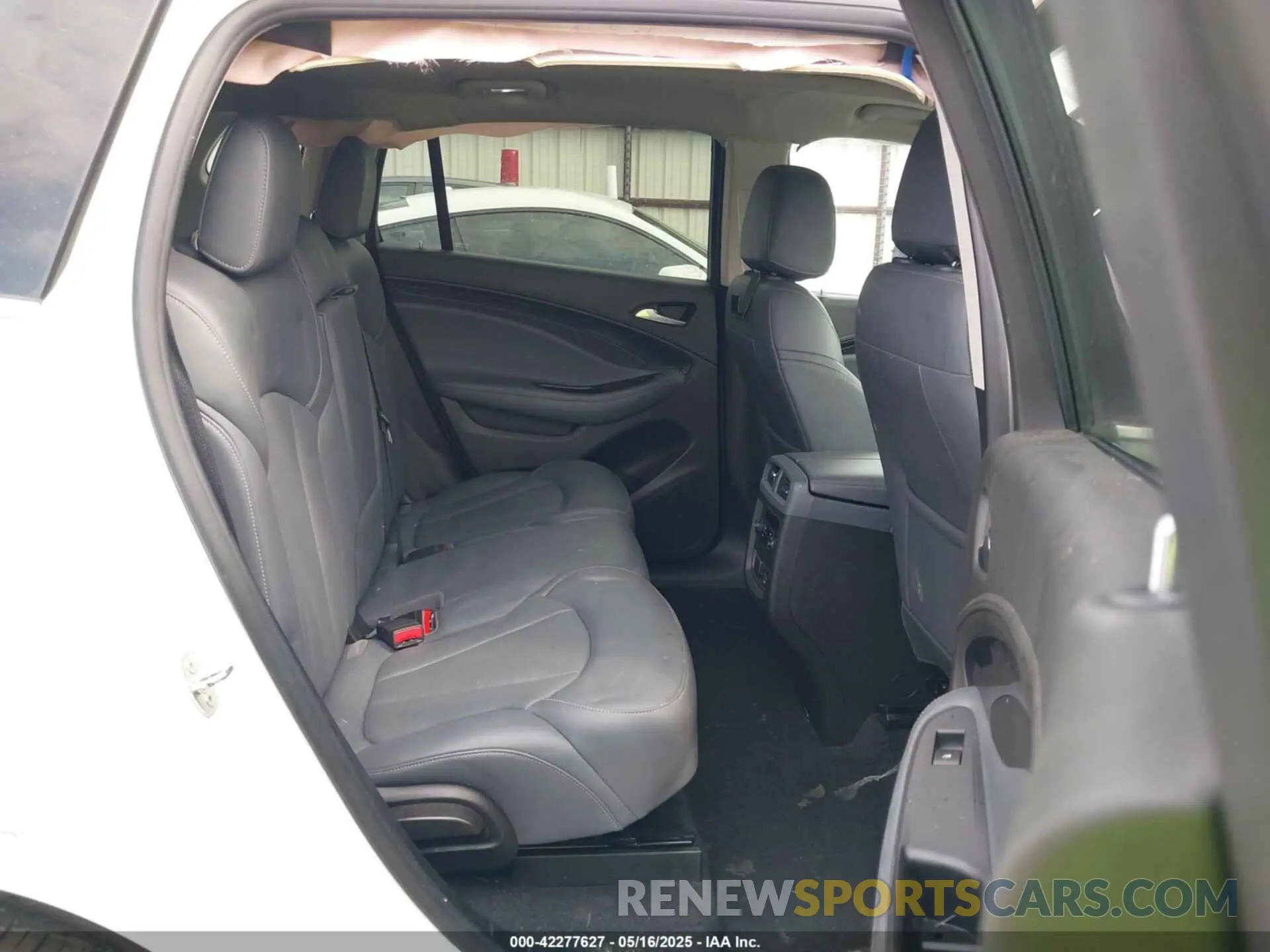 8 Photograph of a damaged car LRBFXCSA3LD114793 BUICK ENVISION 2020